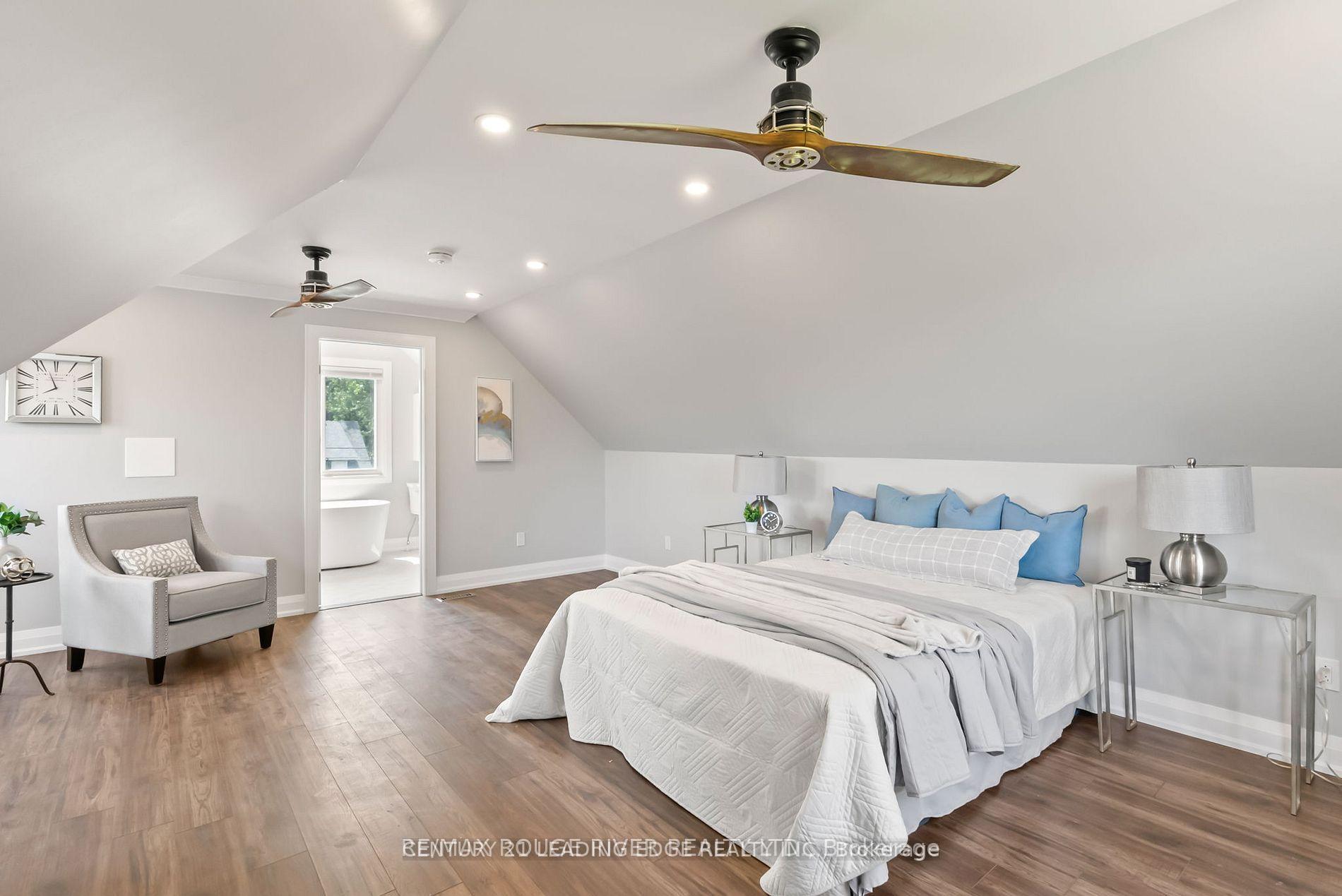 Photo 22 of 127 Ritson Road S, Oshawa, Central — HOMEH