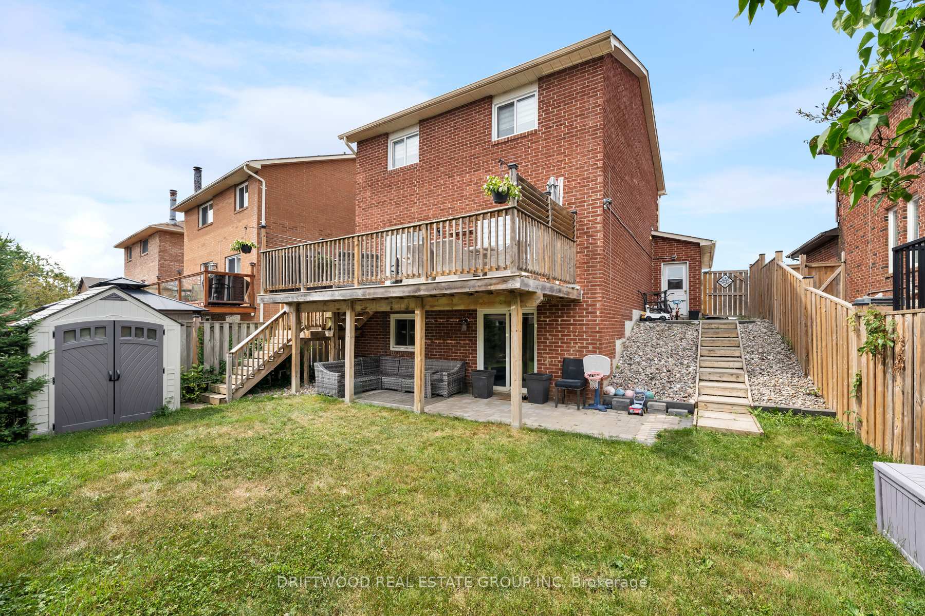 Photo 4 of 515 Norfolk Square, Pickering, Amberlea — HOMEH