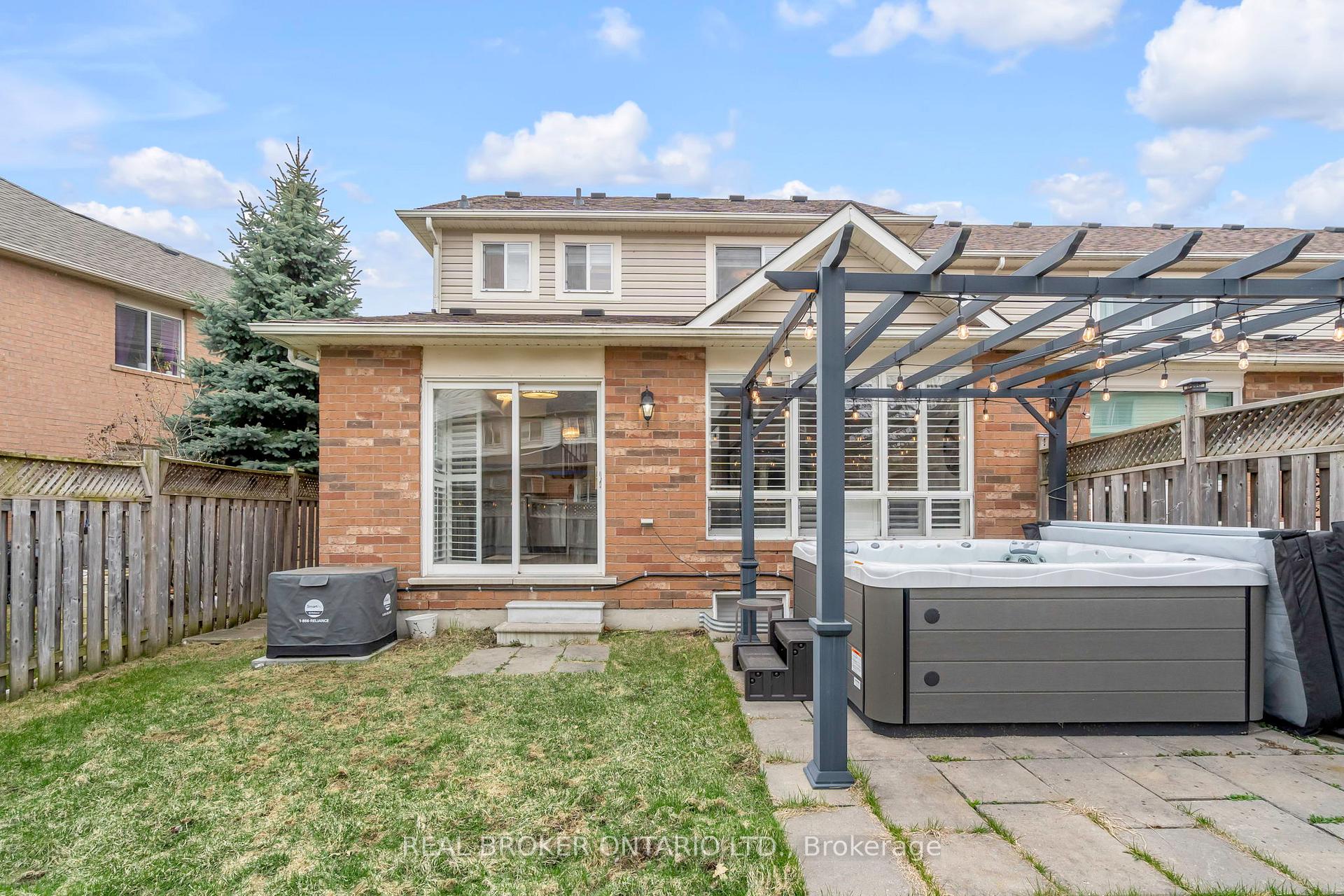 Photo 22 of 1082 Barclay Circle, Milton, Beaty — HOMEH