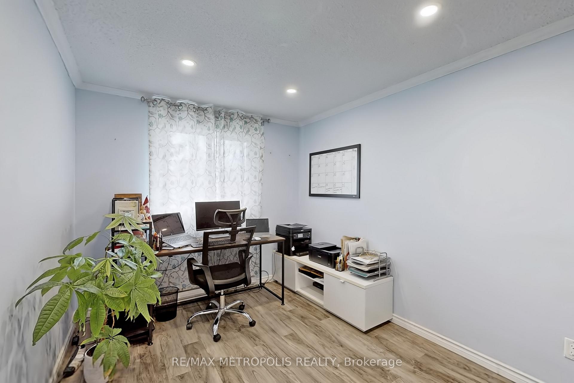 Photo 23 of 5 Thomas Street, Oshawa, Lakeview — HOMEH