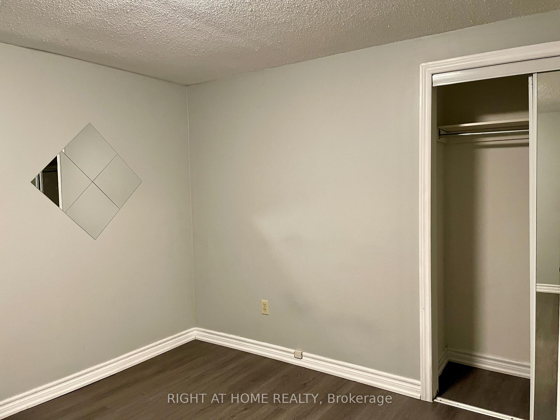 Photo 4 of 1694 Major Oaks Road, Pickering, Brock Ridge — HOMEH