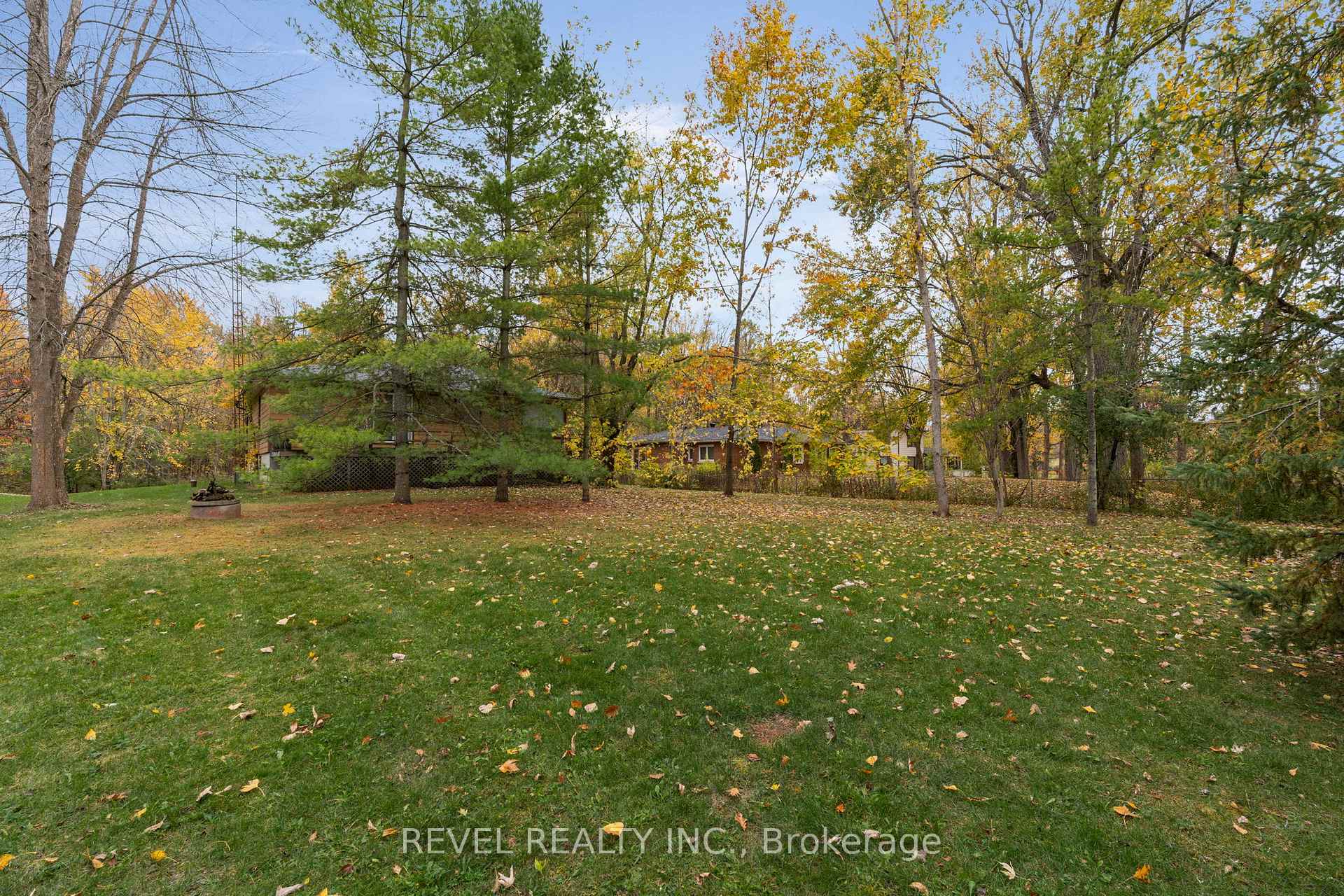 Photo 2 of 6183 Sheba Drive, Ramara, Rural Ramara — HOMEH