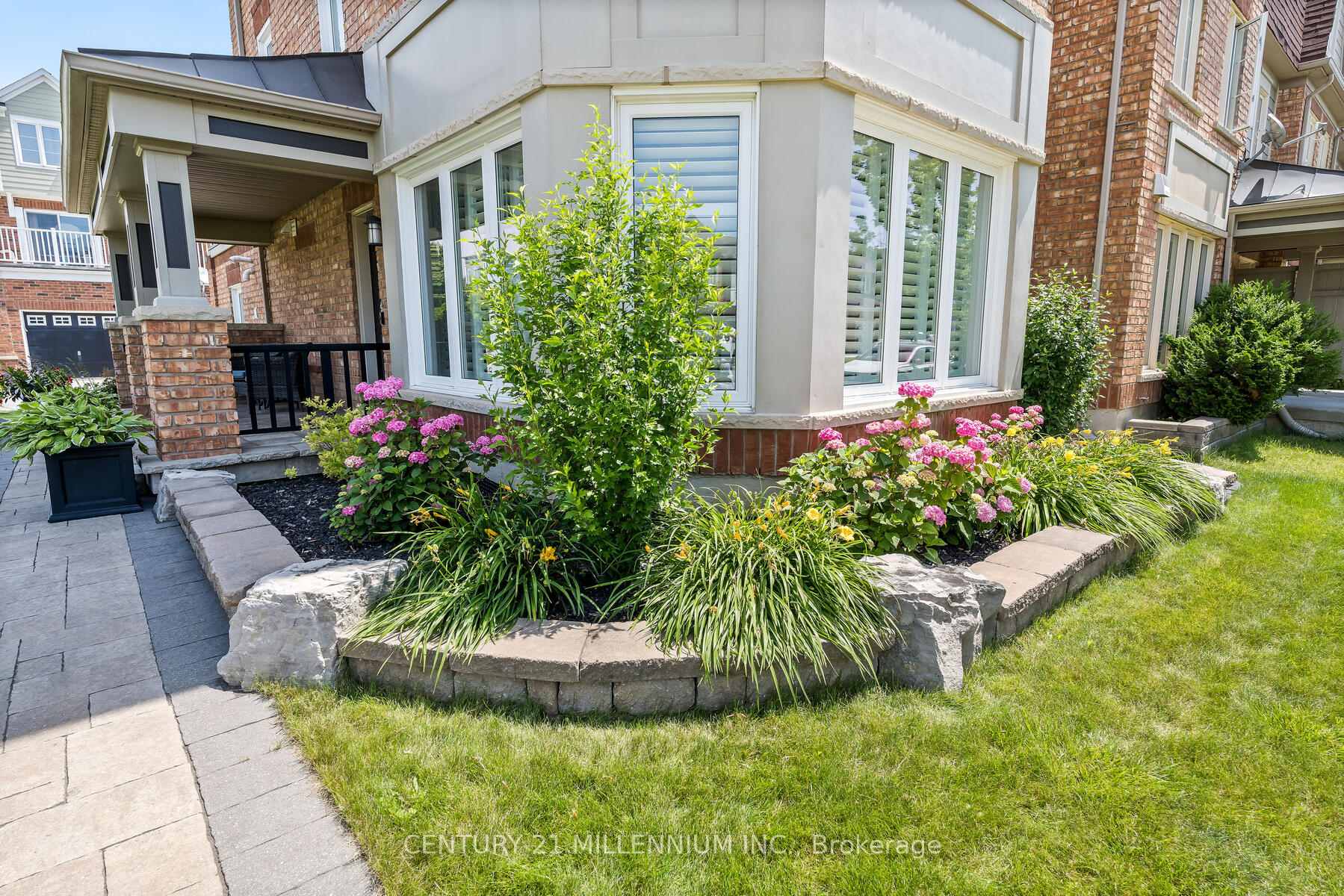 Photo 4 of 673 Cargill Path, Milton, Coates — HOMEH