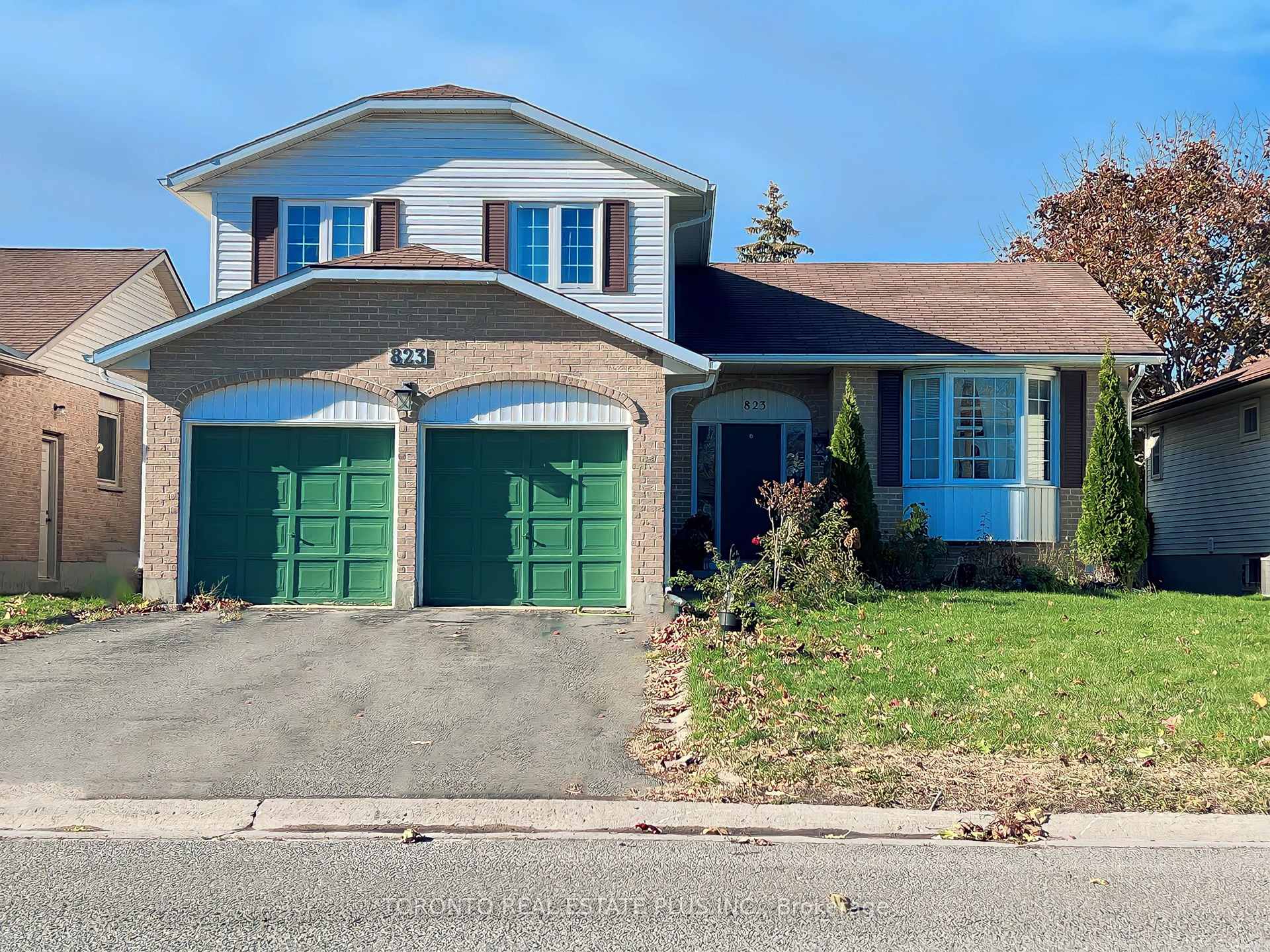 Front of 823 Brandy Court