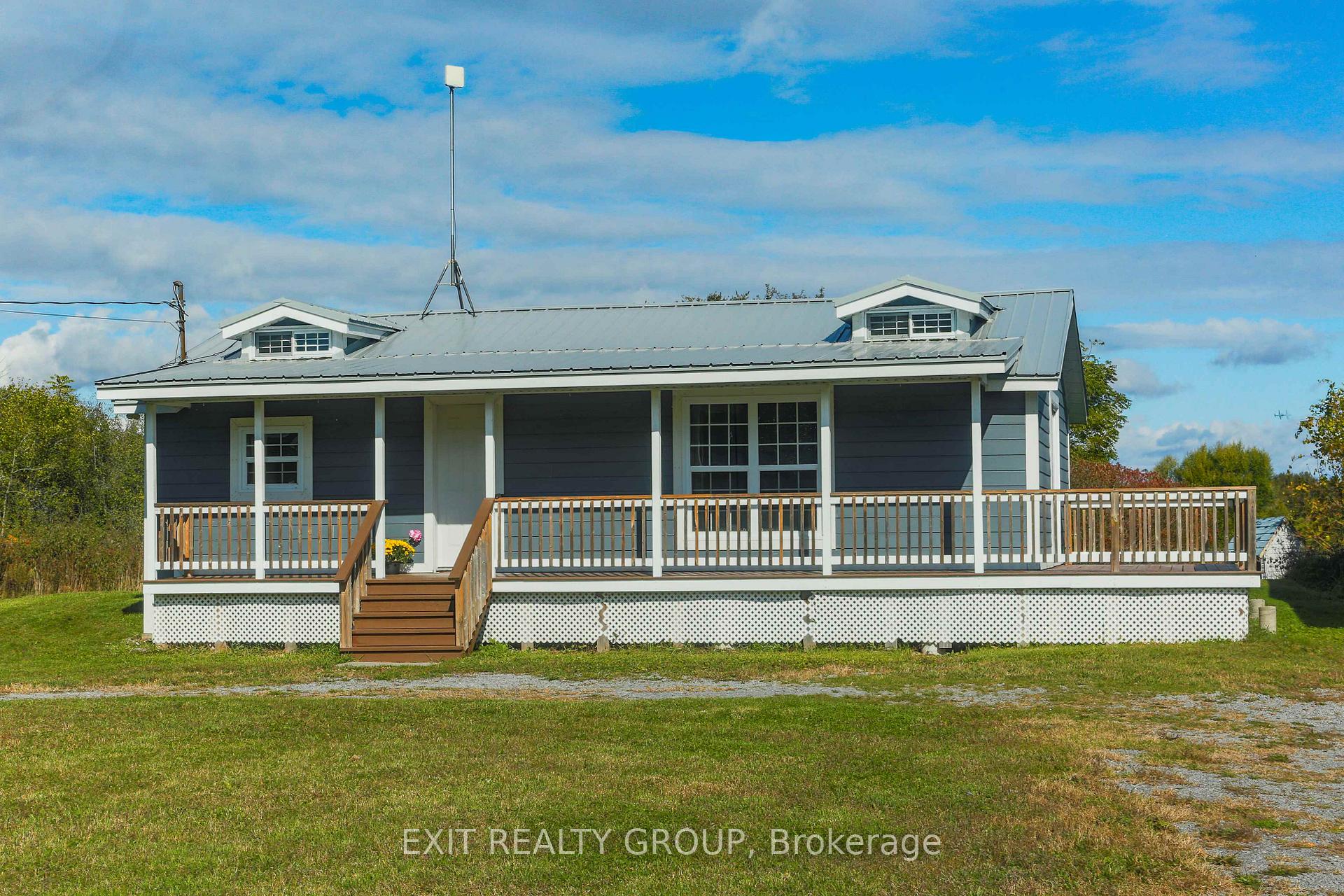 Photo 2 of 431 Hiscock Shores Road, Prince Edward County, Ameliasburg Ward — HOMEH