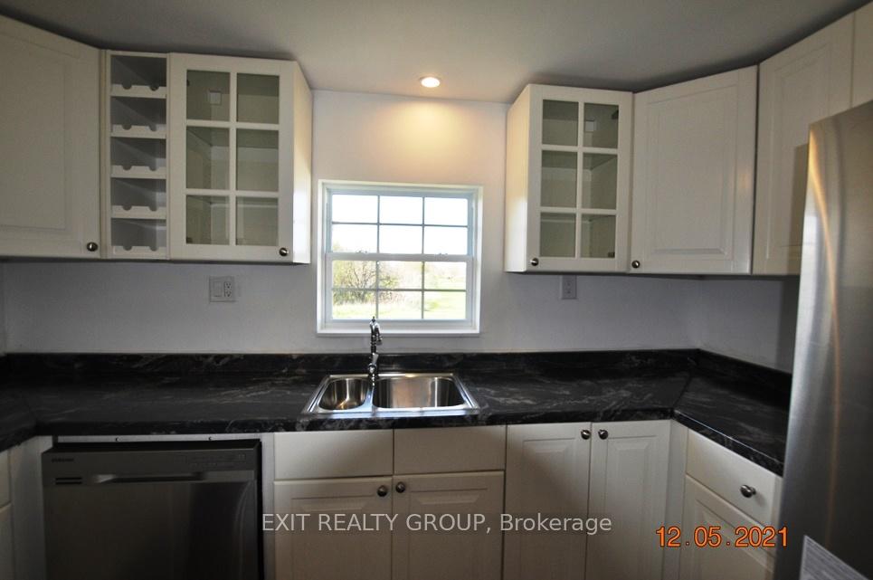 Photo 9 of 431 Hiscock Shores Road, Prince Edward County, Ameliasburg Ward — HOMEH