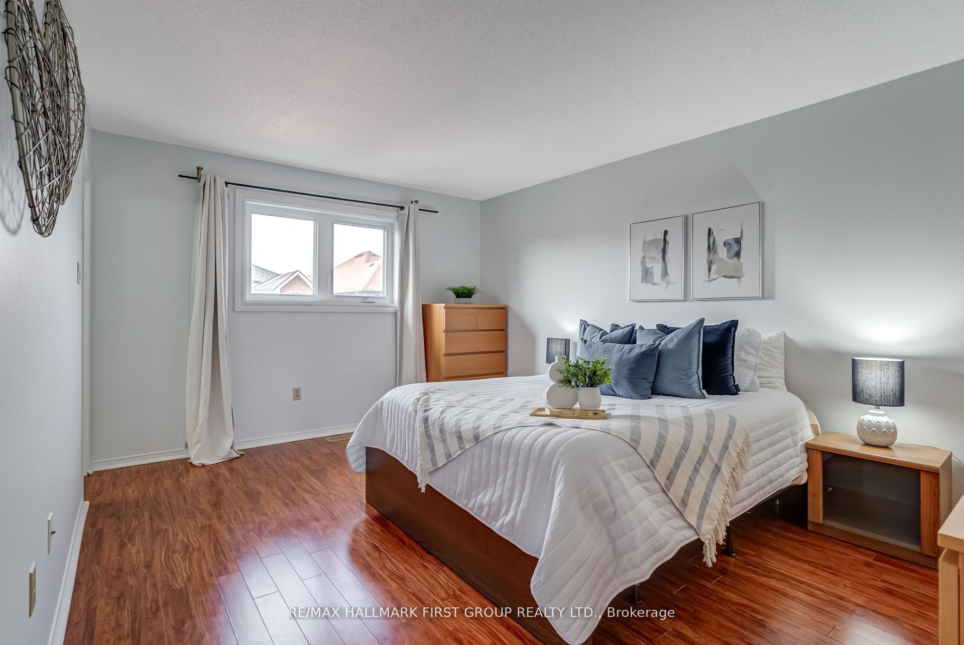 Photo 18 of 1633 Autumn Crescent, Pickering, Amberlea — HOMEH