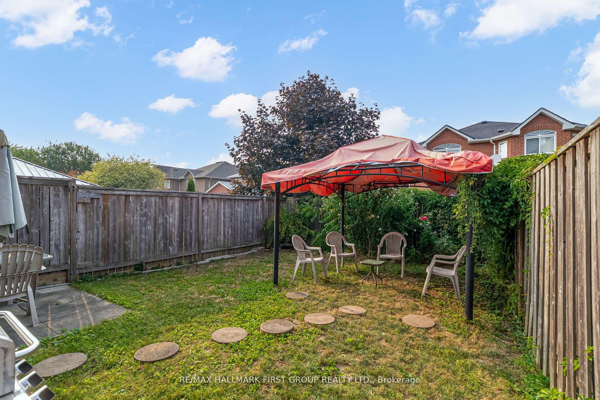 Photo 34 of 1633 Autumn Crescent, Pickering, Amberlea — HOMEH