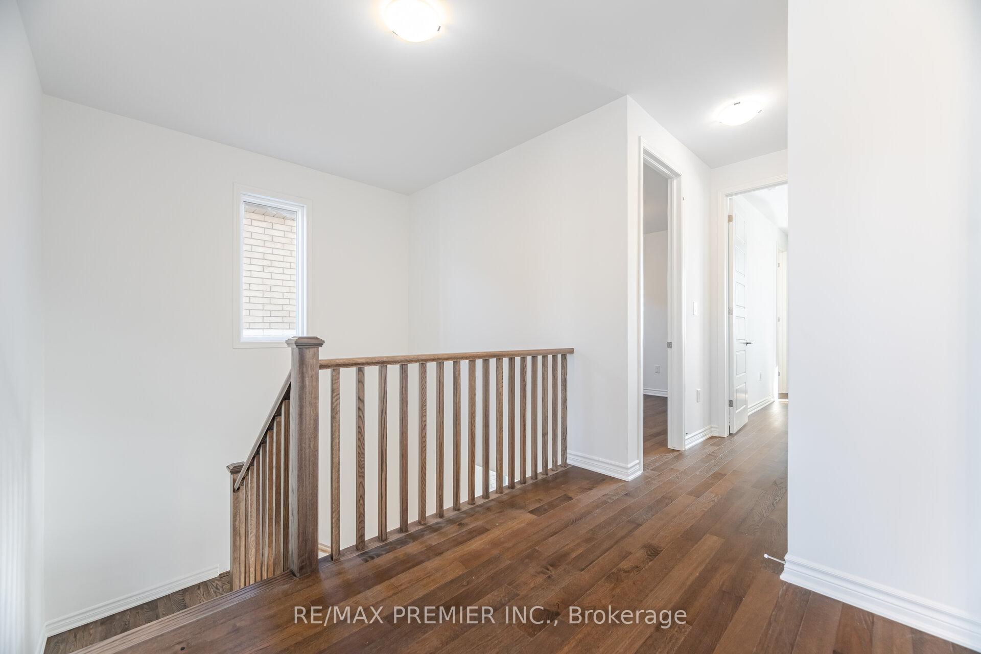 Photo 19 of 1182 Stacey Crescent, Milton, Bowes — HOMEH
