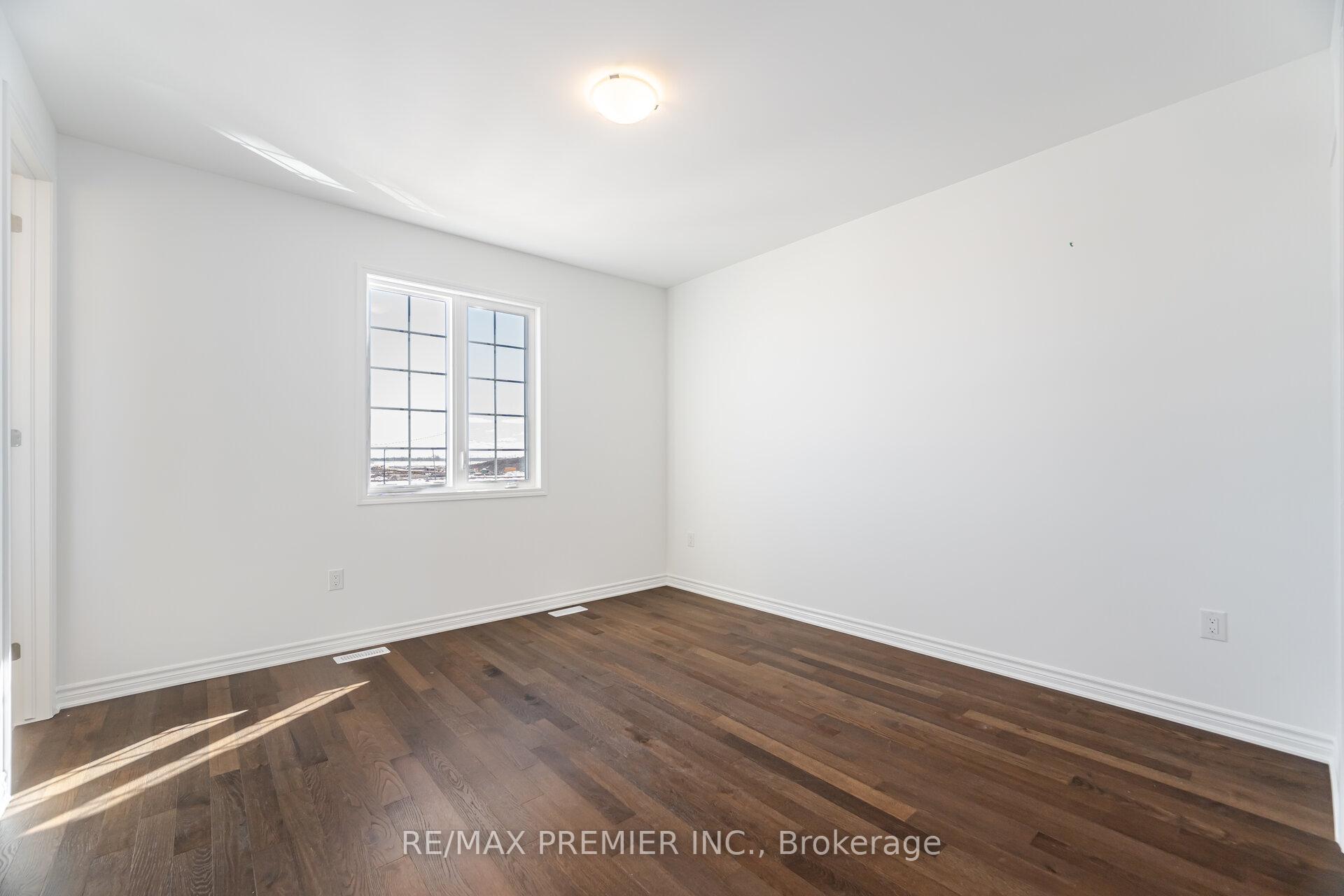 Photo 21 of 1182 Stacey Crescent, Milton, Bowes — HOMEH