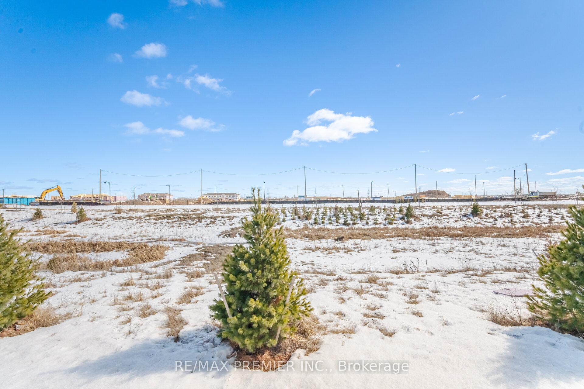 Photo 39 of 1182 Stacey Crescent, Milton, Bowes — HOMEH