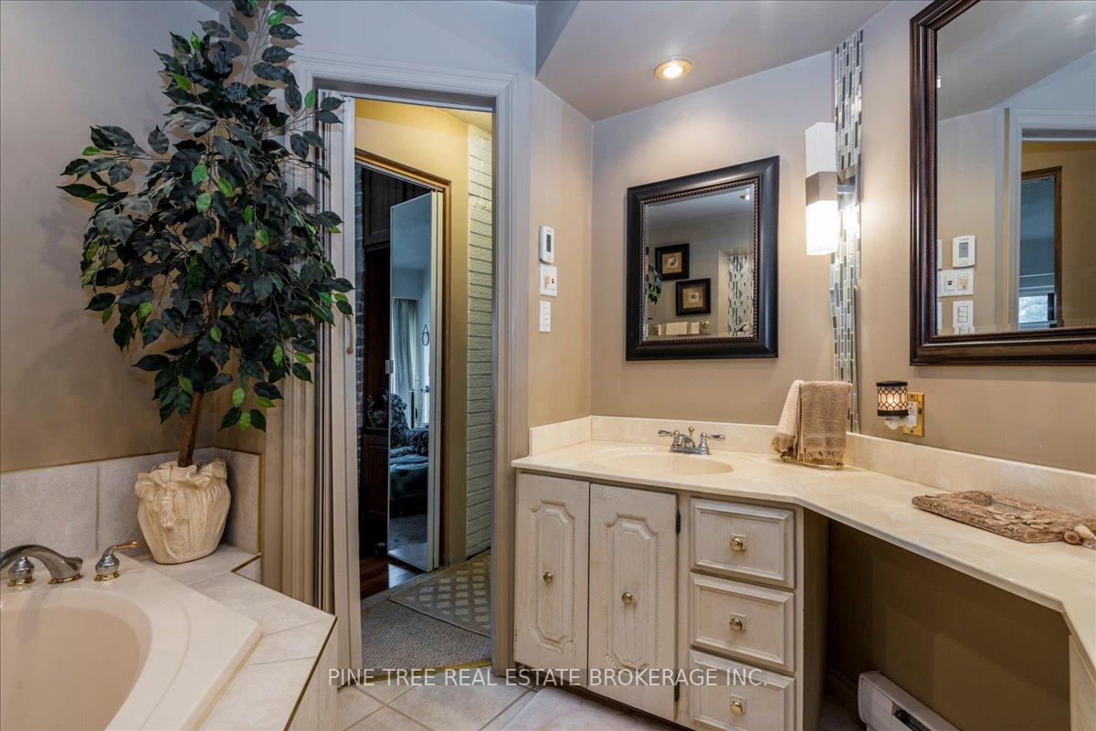 Photo 18 of 42 Old Indian Trail, Ramara, Brechin — HOMEH