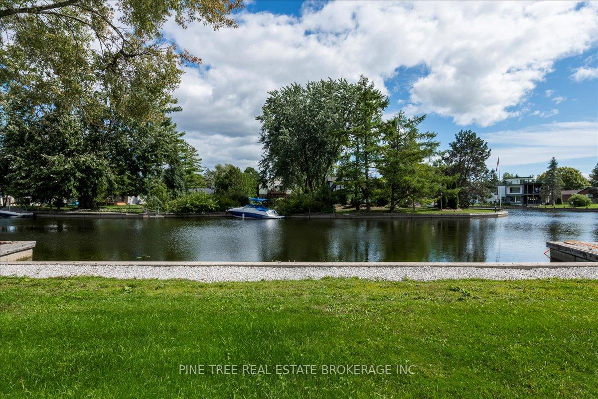 Photo 31 of 42 Old Indian Trail, Ramara, Brechin — HOMEH