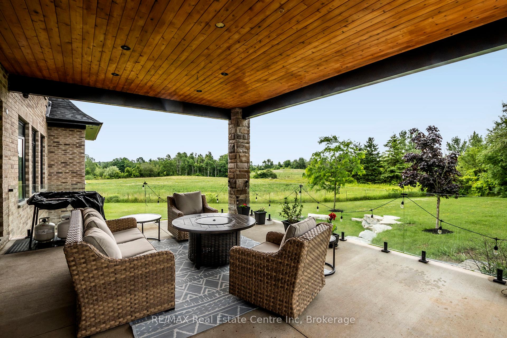 Photo 23 of 7245 Maltby Road E, Puslinch, Rural Puslinch East — HOMEH