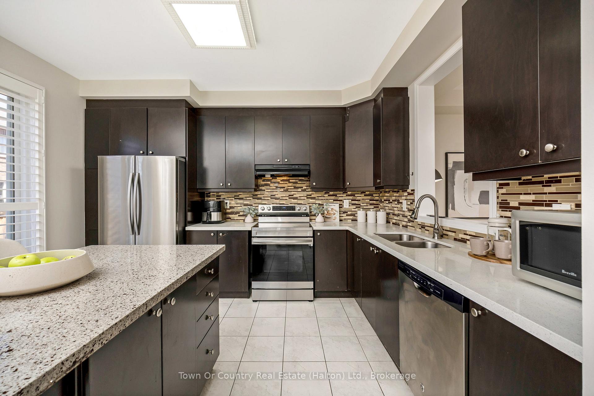 Photo 14 of 643 Hepburn Road, Milton, Coates — HOMEH