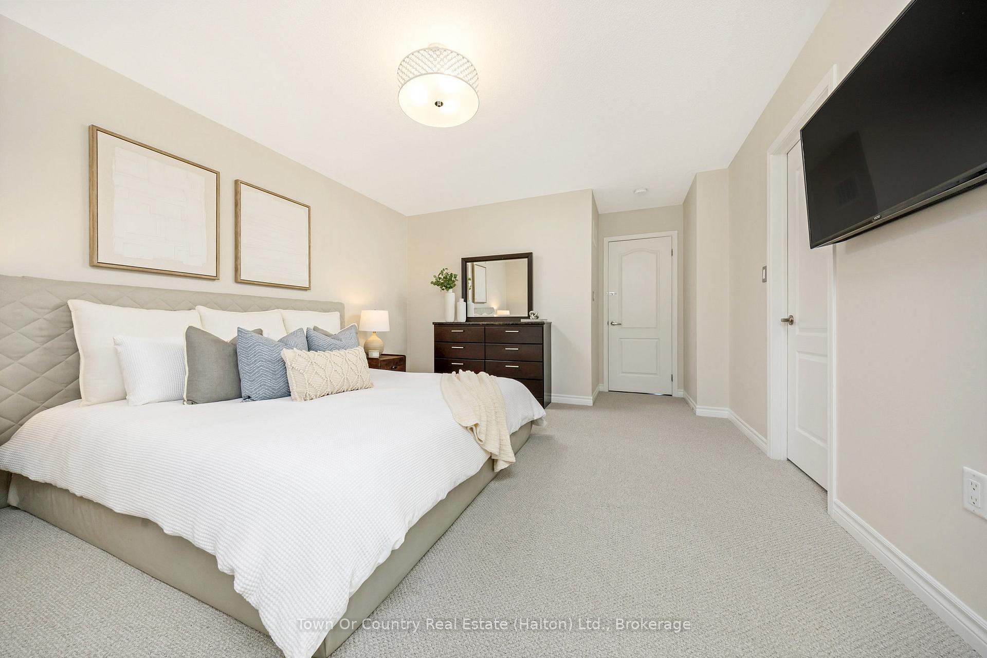 Photo 21 of 643 Hepburn Road, Milton, Coates — HOMEH