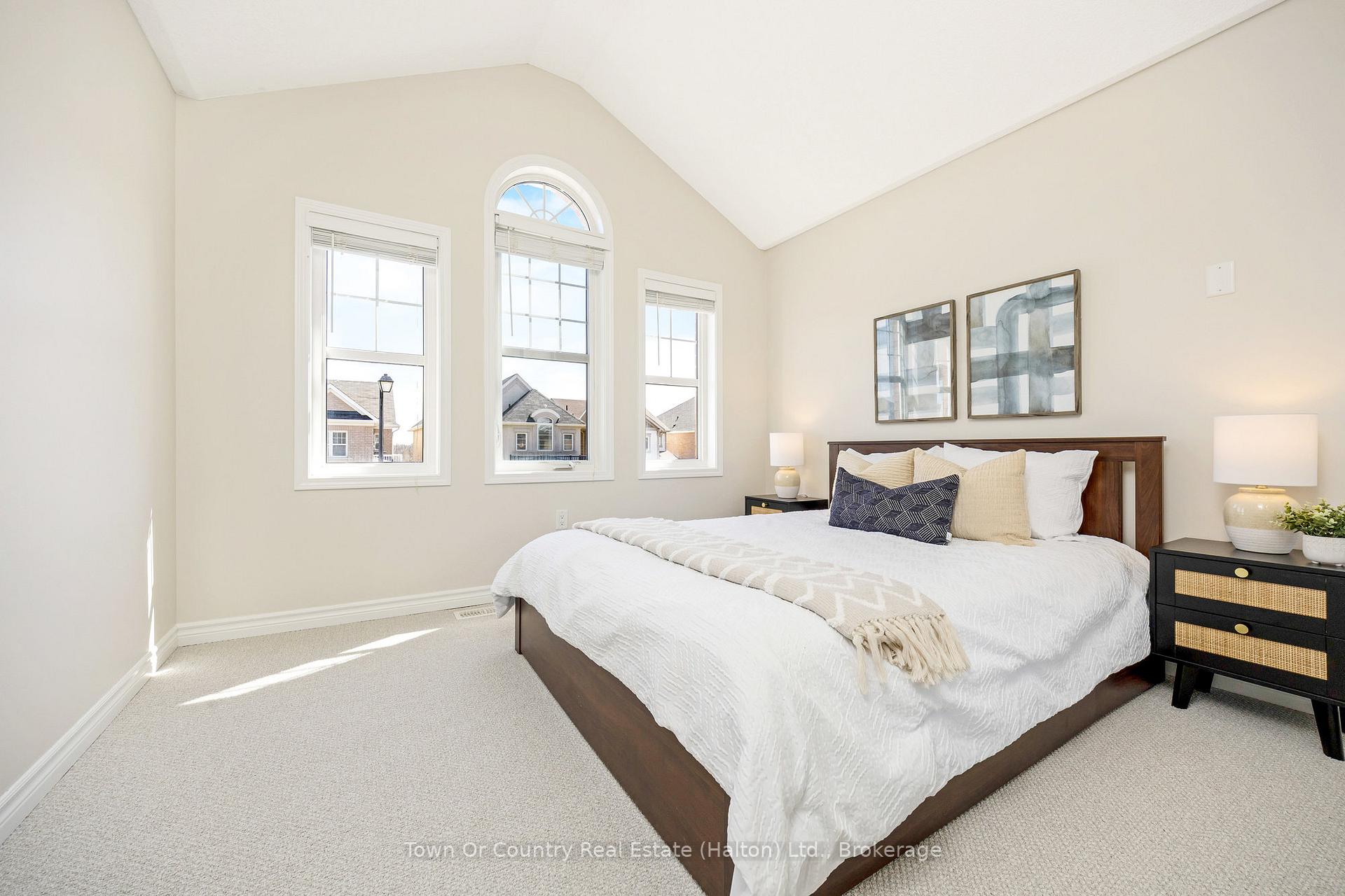Photo 24 of 643 Hepburn Road, Milton, Coates — HOMEH