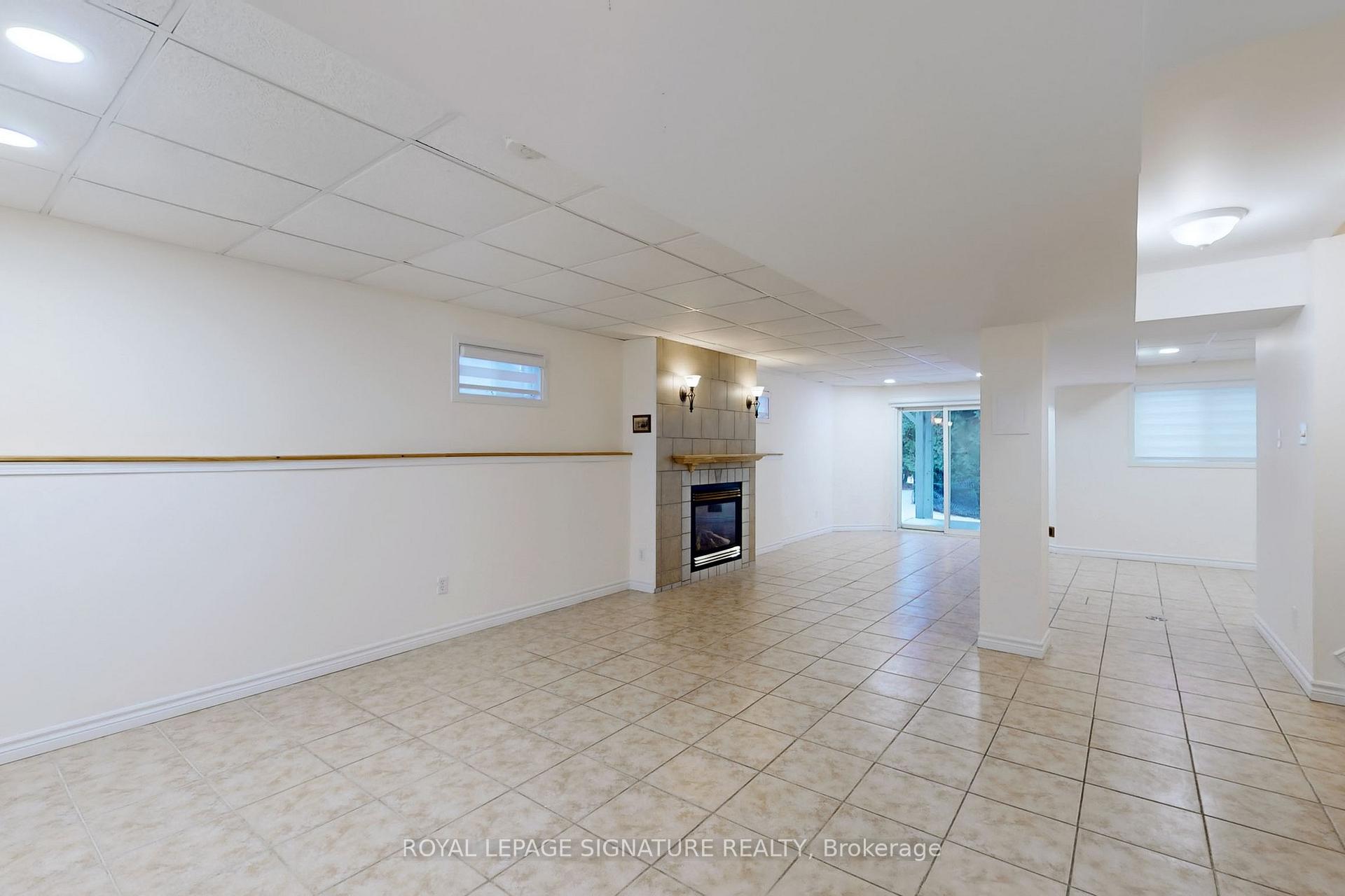Photo 31 of 451 Compton Crescent, Oshawa, Centennial — HOMEH