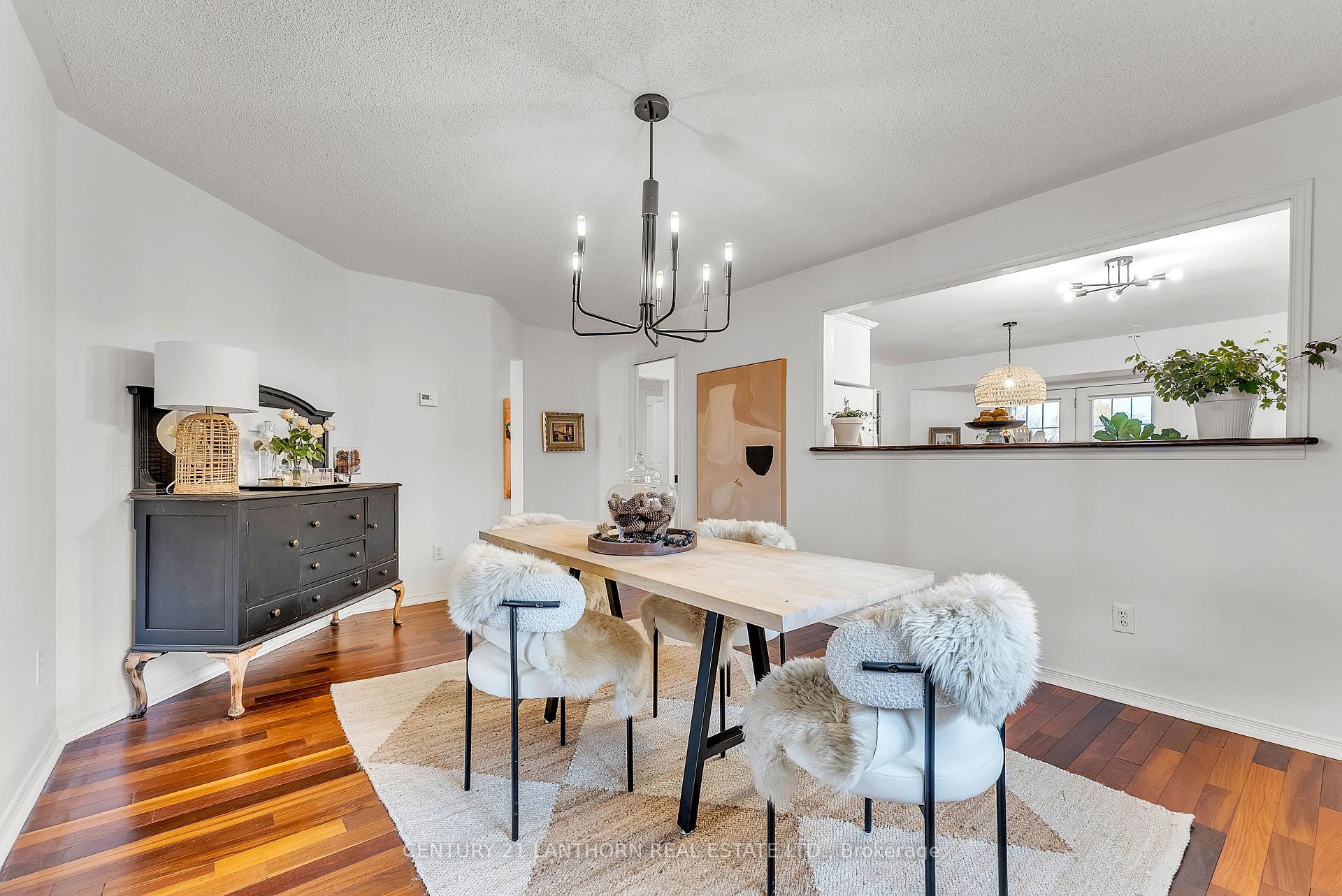 Photo 6 of 31 First Avenue, Prince Edward County, Wellington Ward — HOMEH