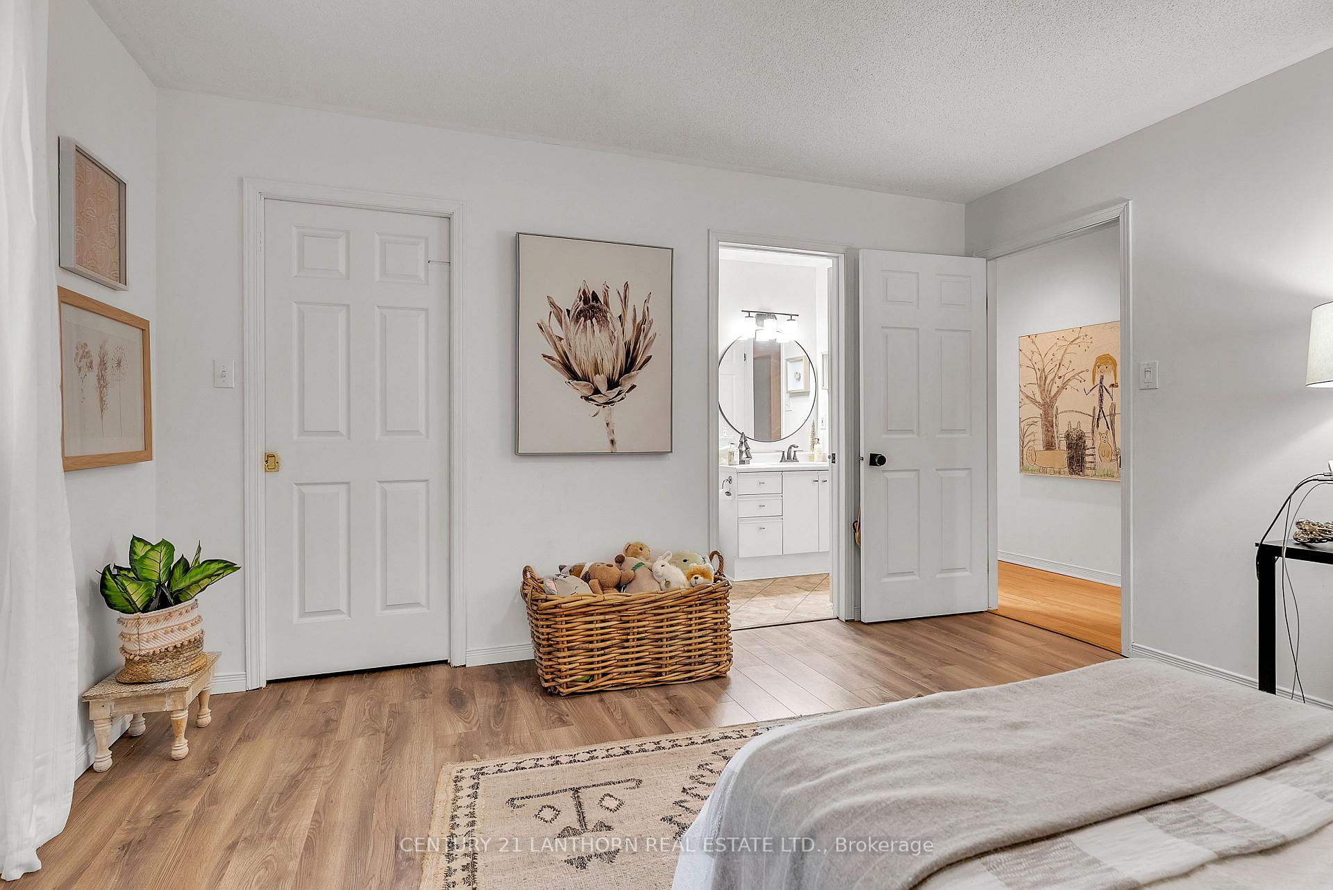 Photo 15 of 31 First Avenue, Prince Edward County, Wellington Ward — HOMEH
