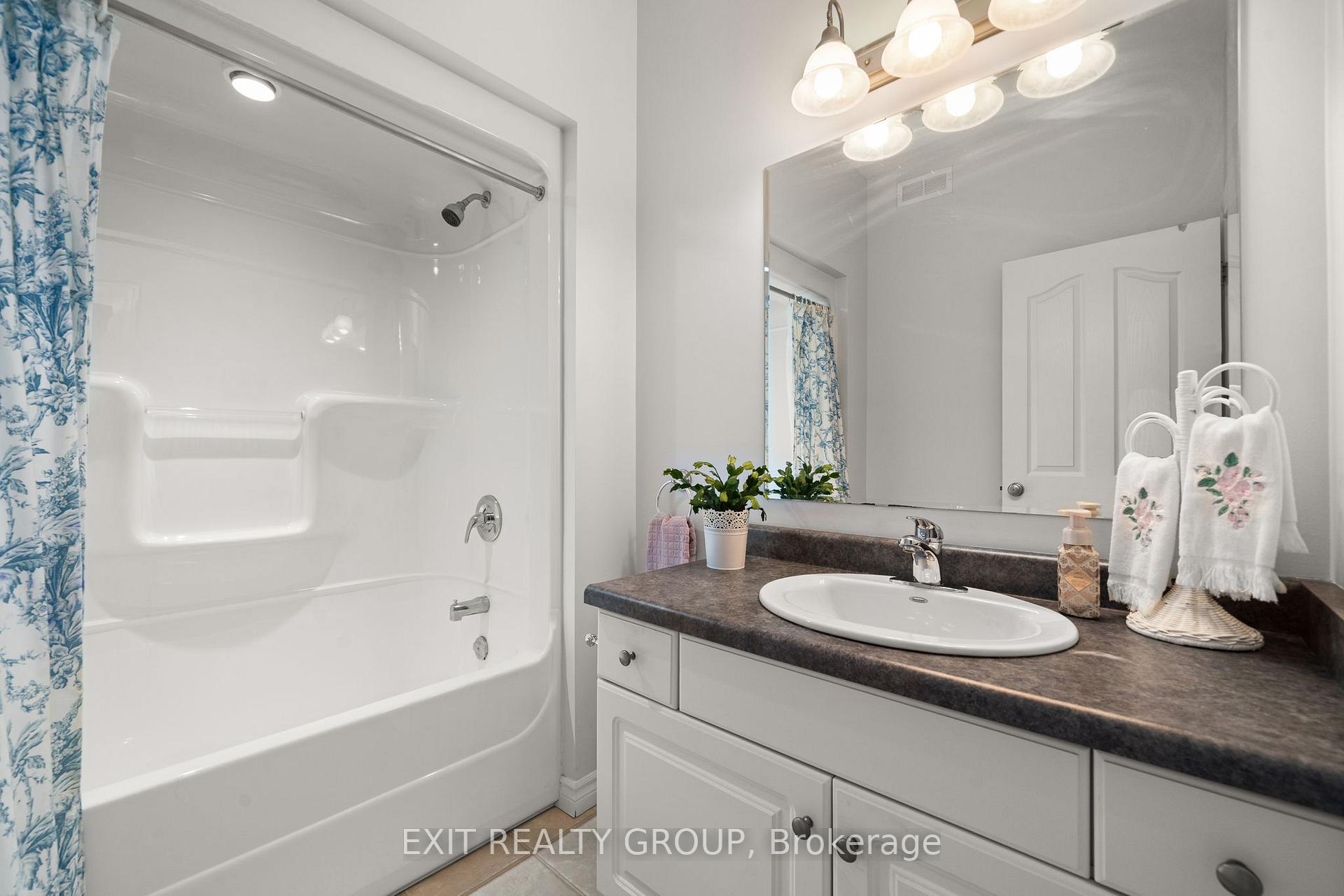 Photo 29 of 38 Aletha Drive, Prince Edward County, Wellington Ward — HOMEH