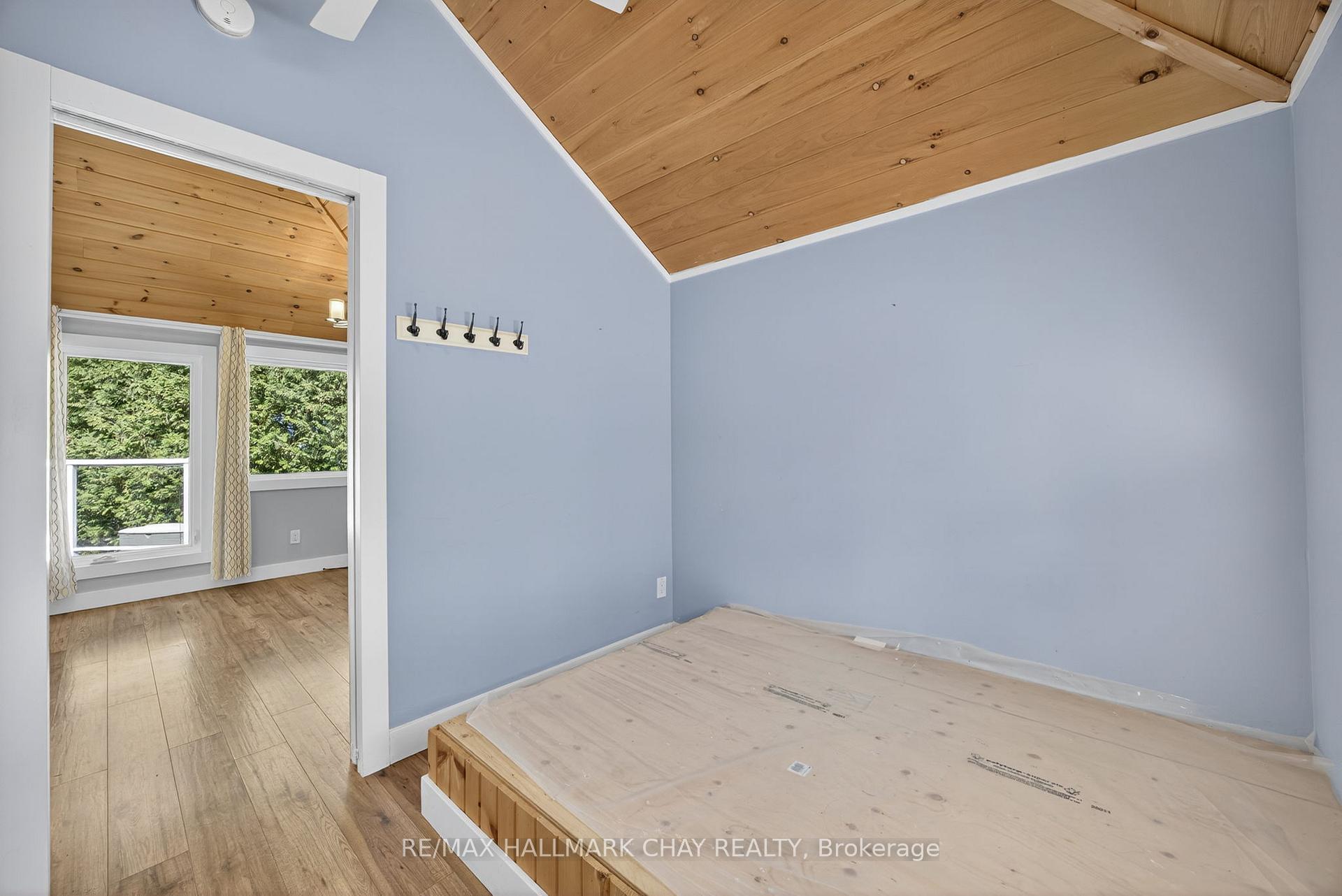 Photo 25 of 7092 Beach Drive, Ramara, Rural Ramara — HOMEH