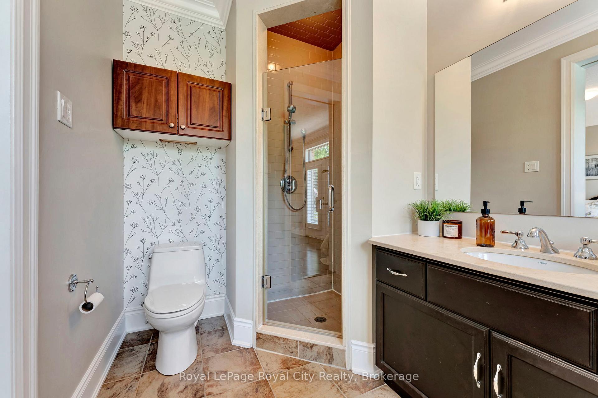Photo 26 of 114 Aberfoyle Mill Crescent, Puslinch, Aberfoyle — HOMEH