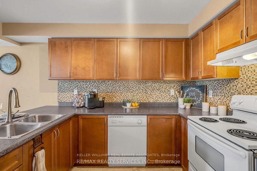 Photo 13 of 1187 Barnard Drive, Milton, Beaty — HOMEH