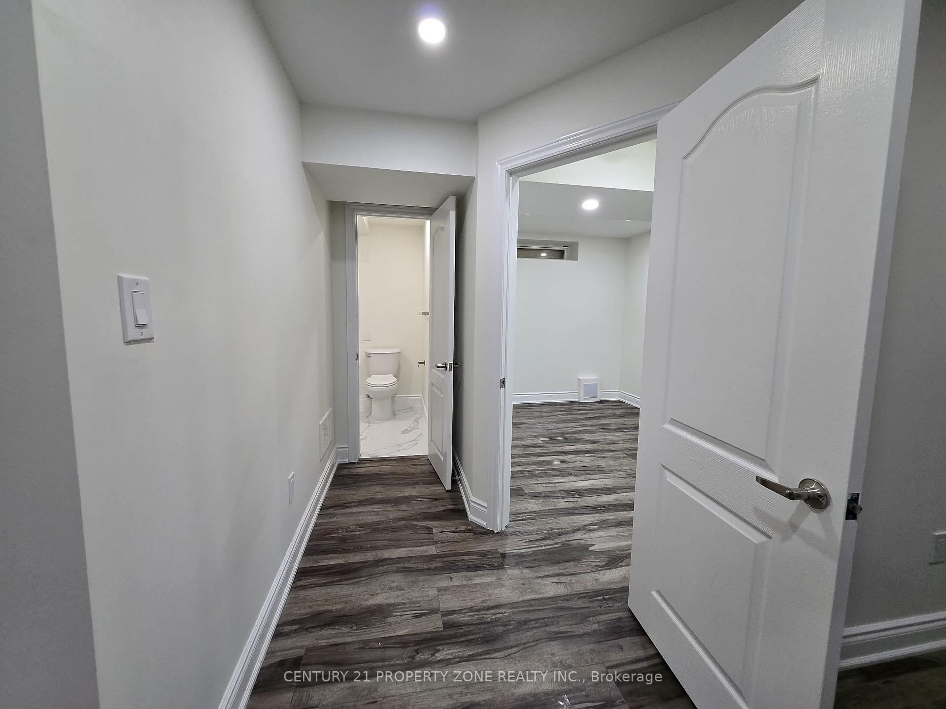 Photo 7 of 962 Penson Crescent, Milton, Coates — HOMEH