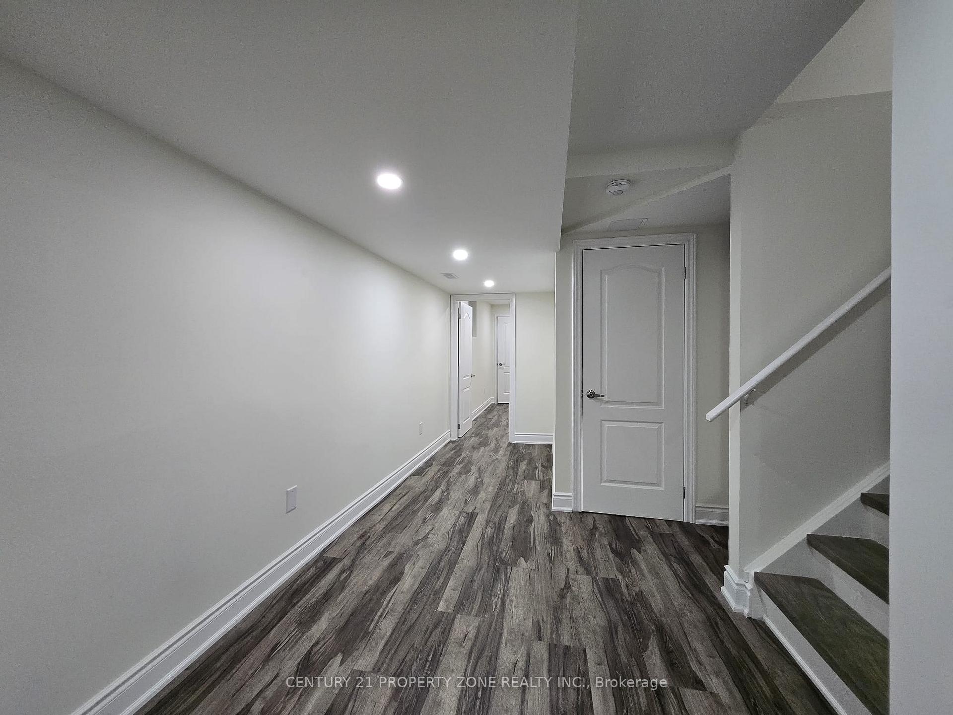 Photo 12 of 962 Penson Crescent, Milton, Coates — HOMEH