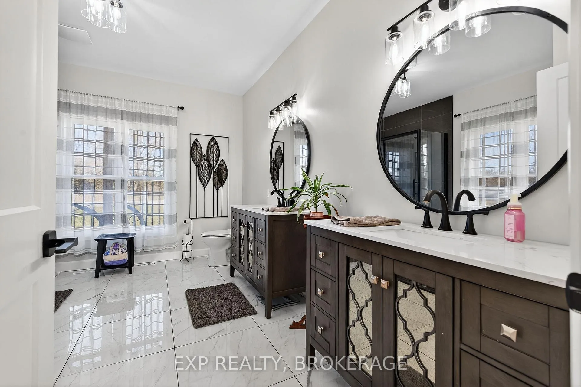 Photo 17 of 2516 County 15 Road, Prince Edward County, Sophiasburg Ward — HOMEH
