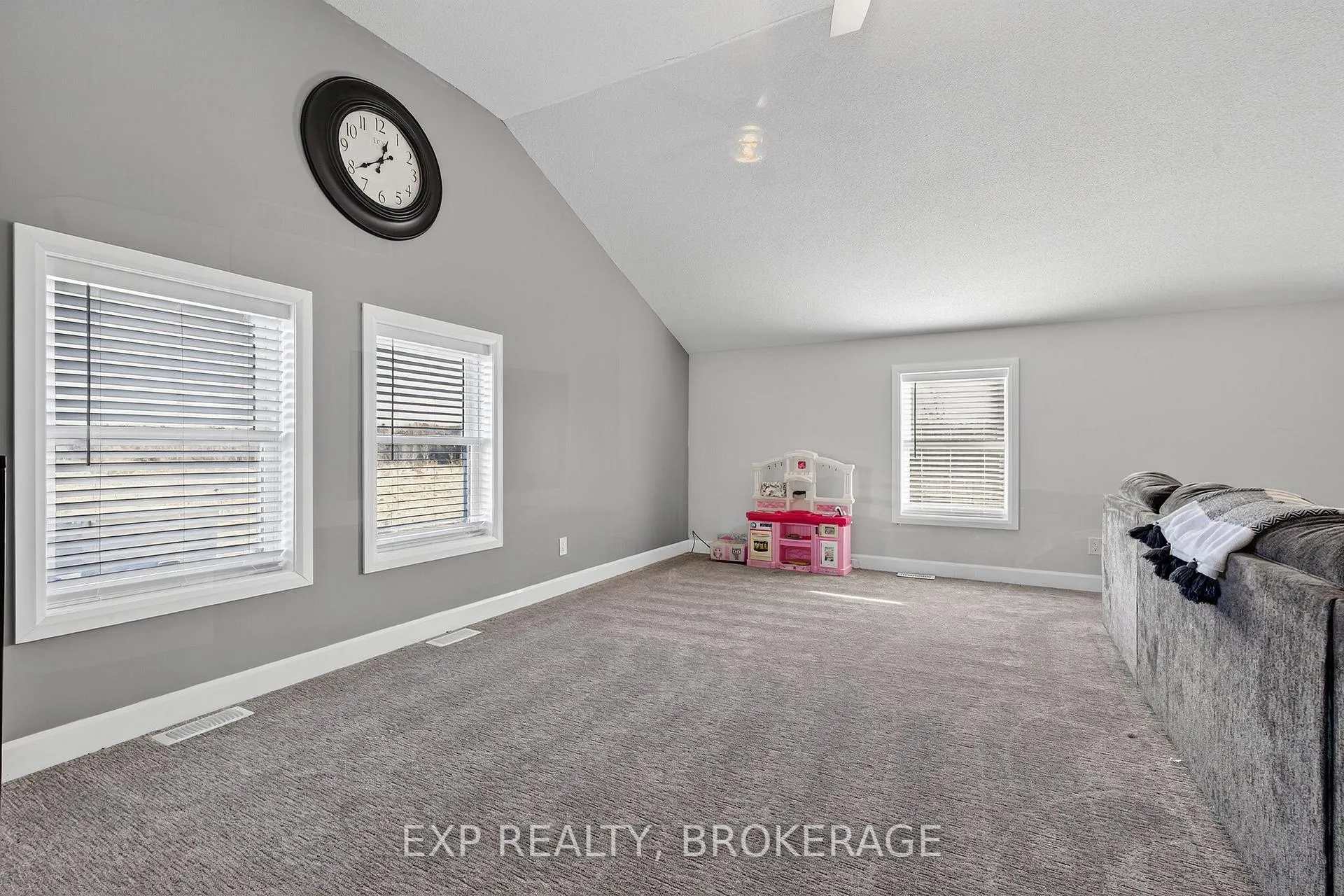 Photo 31 of 2516 County 15 Road, Prince Edward County, Sophiasburg Ward — HOMEH