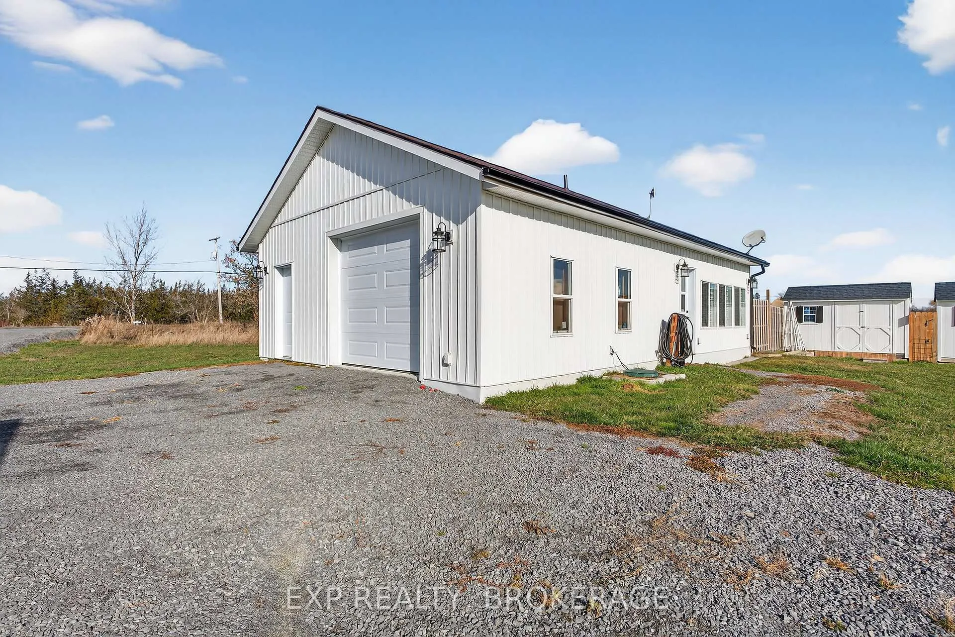 Photo 34 of 2516 County 15 Road, Prince Edward County, Sophiasburg Ward — HOMEH