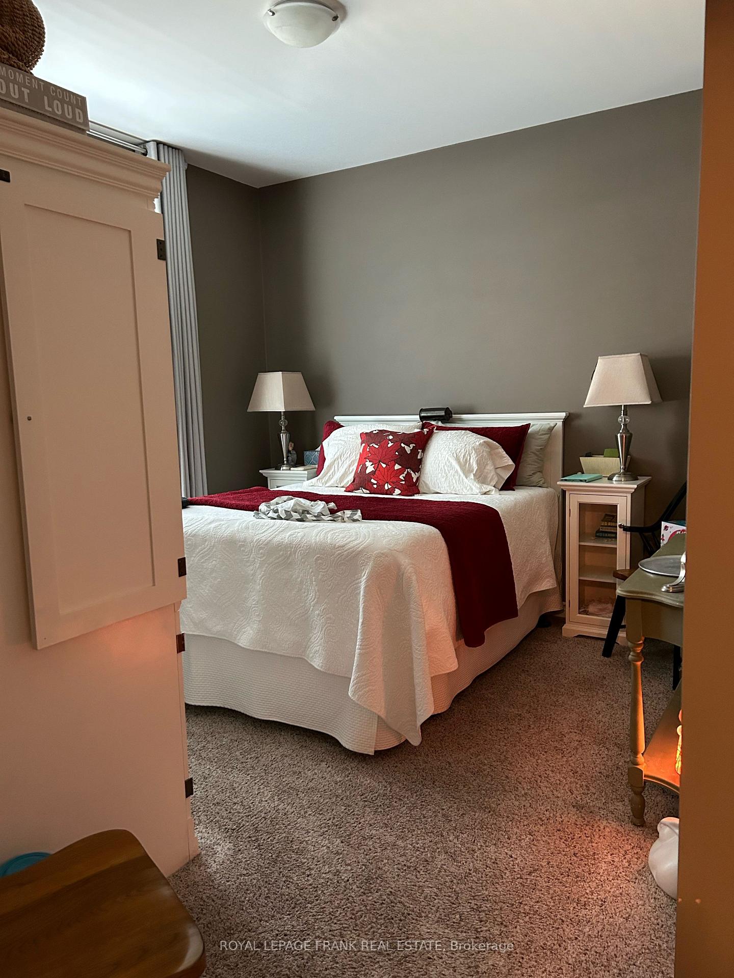 Photo 5 of Unit The Ridgeway, 710 King Street, Oshawa, McLaughlin — HOMEH