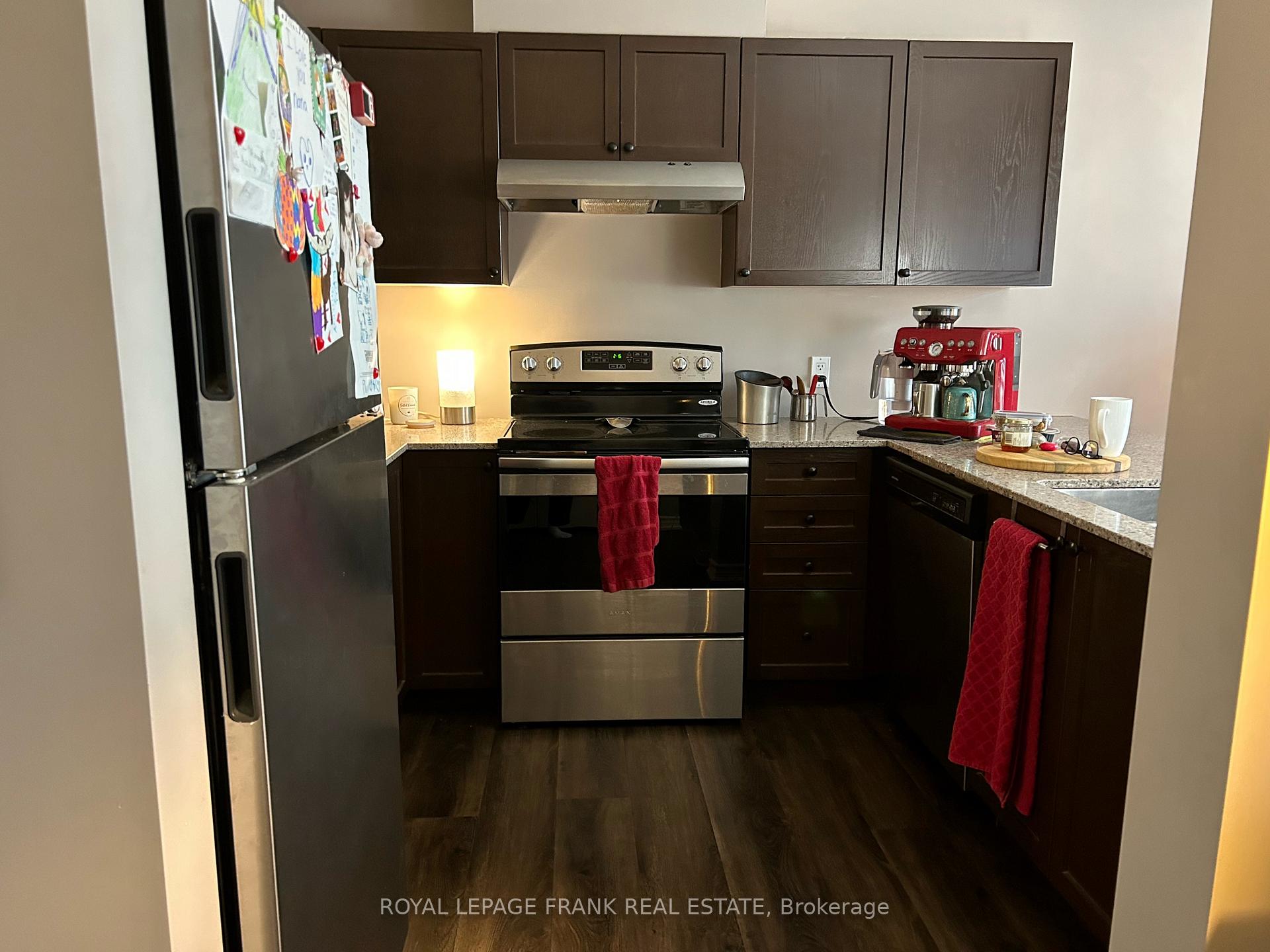 Photo 6 of Unit The Ridgeway, 710 King Street, Oshawa, McLaughlin — HOMEH