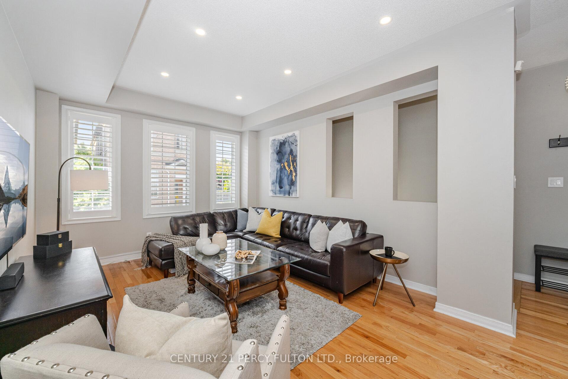 Photo 6 of Unit 28, 530 Kingston Road, Pickering, Woodlands — HOMEH
