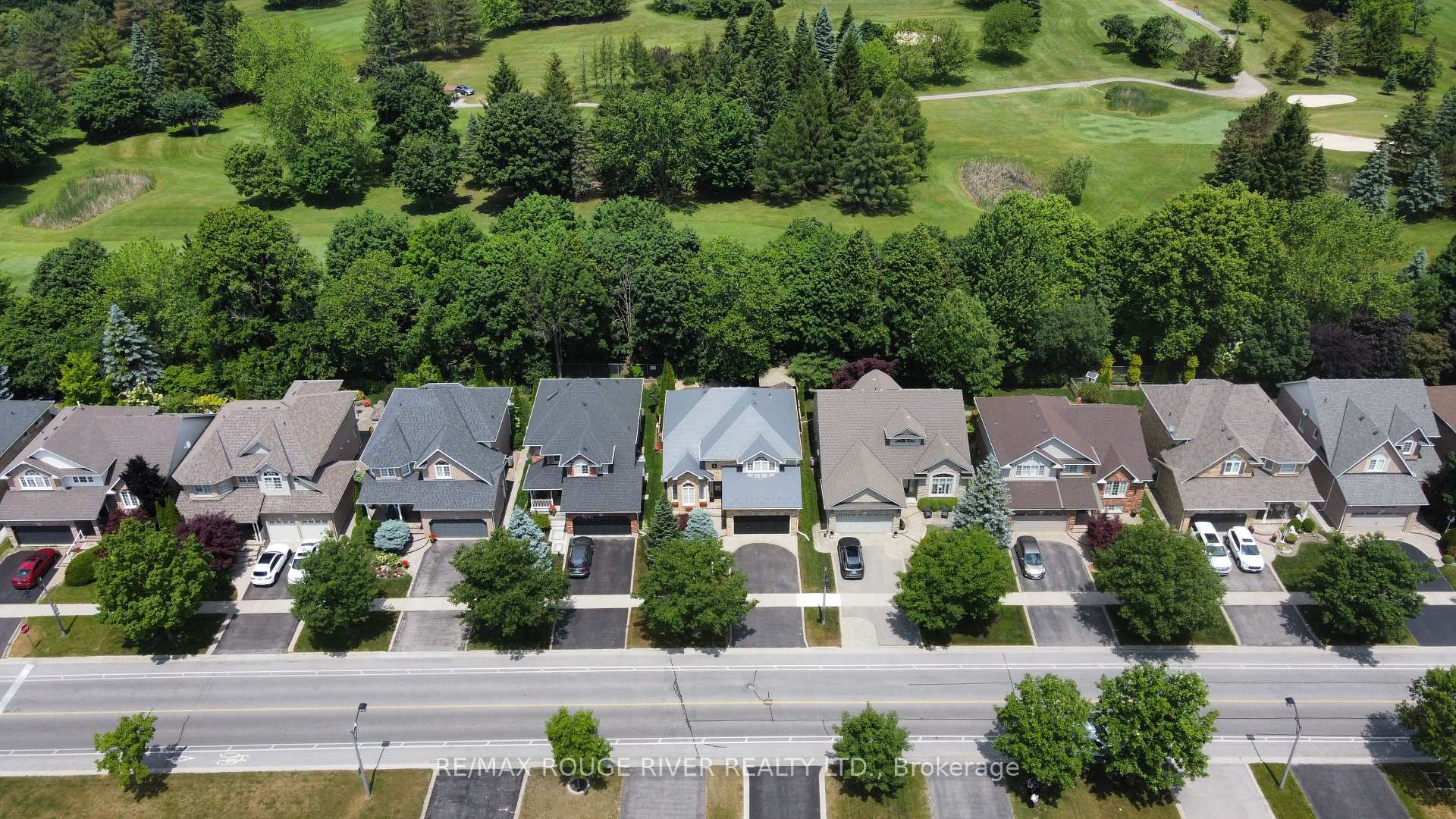 Photo 4 of 476 Britannia Avenue E, Oshawa, Kedron — HOMEH