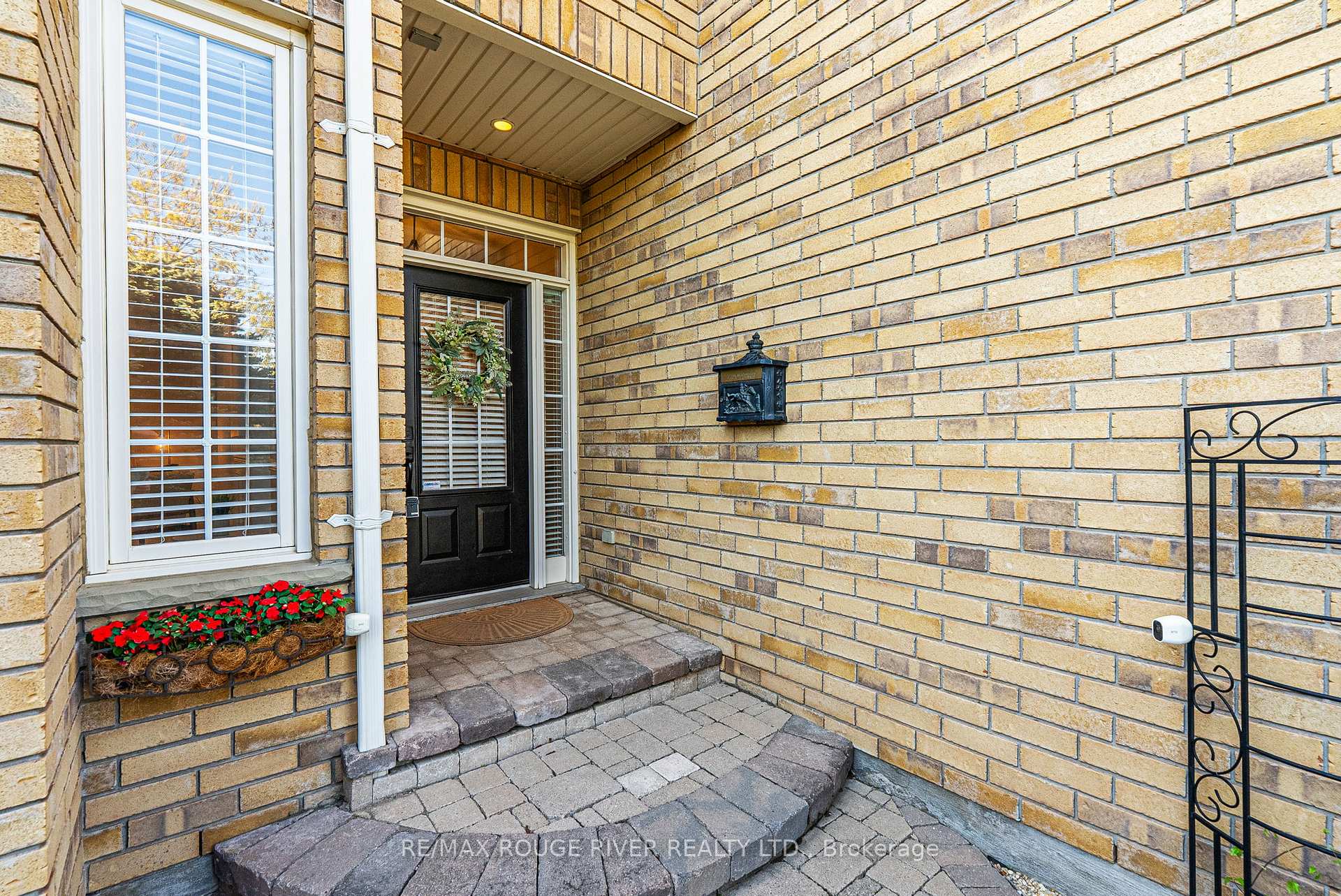 Photo 5 of 476 Britannia Avenue E, Oshawa, Kedron — HOMEH