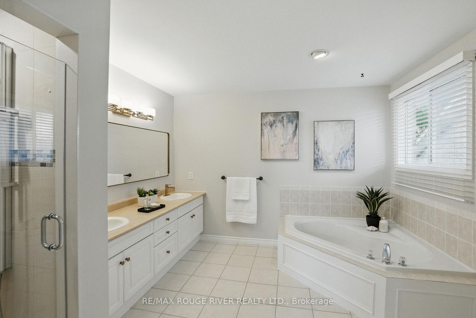 Photo 22 of 476 Britannia Avenue E, Oshawa, Kedron — HOMEH
