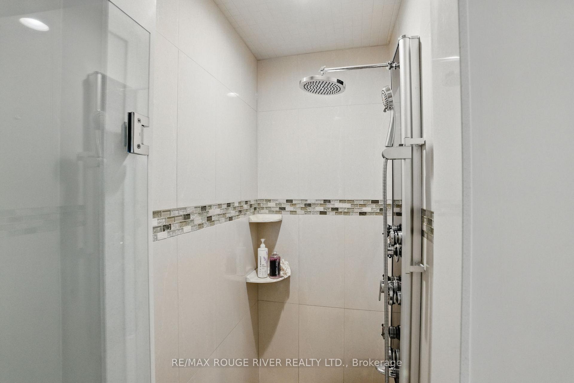Photo 23 of 476 Britannia Avenue E, Oshawa, Kedron — HOMEH