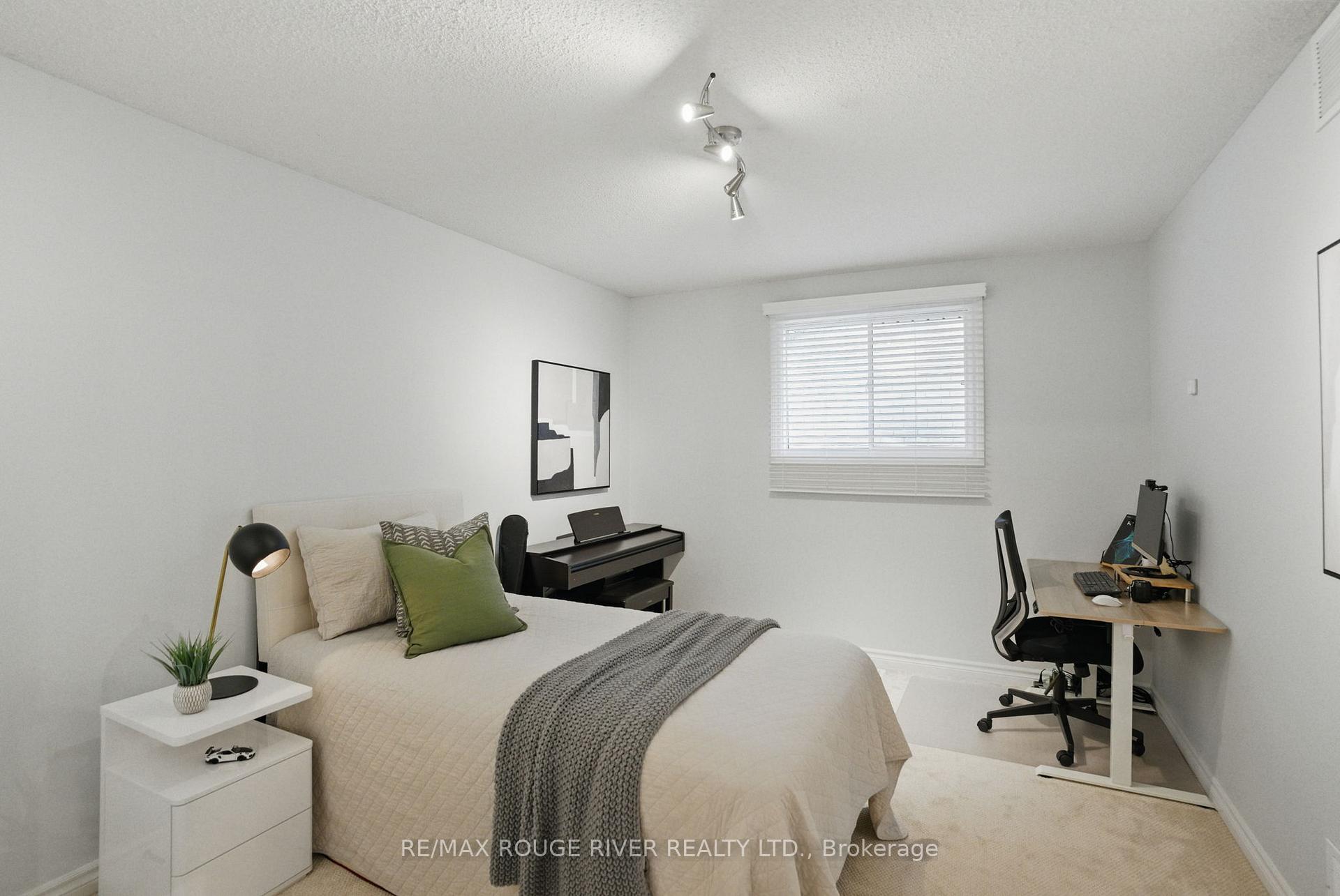 Photo 28 of 476 Britannia Avenue E, Oshawa, Kedron — HOMEH