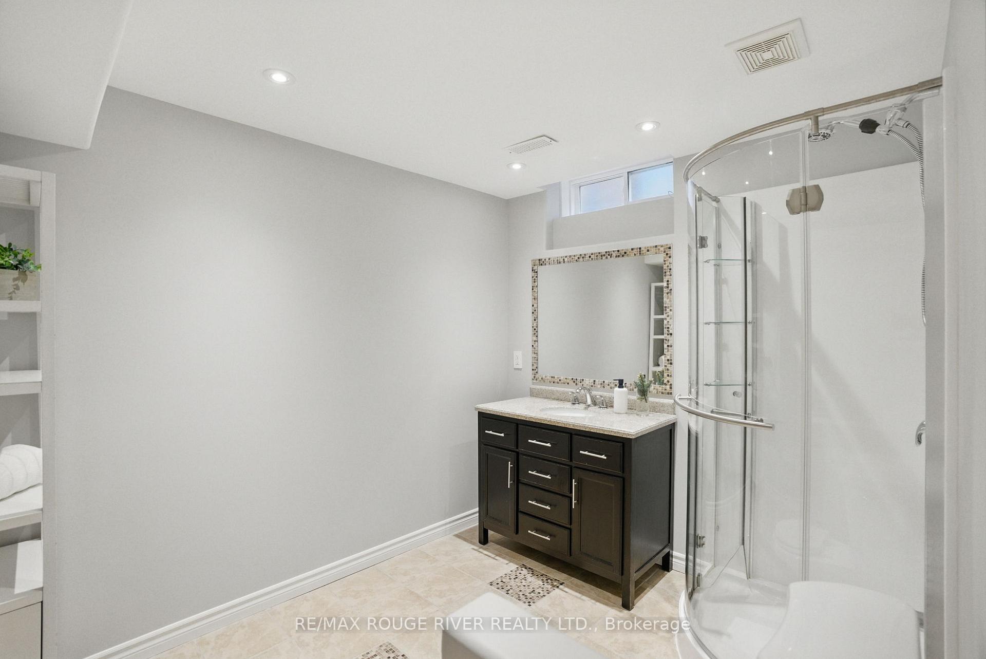 Photo 37 of 476 Britannia Avenue E, Oshawa, Kedron — HOMEH