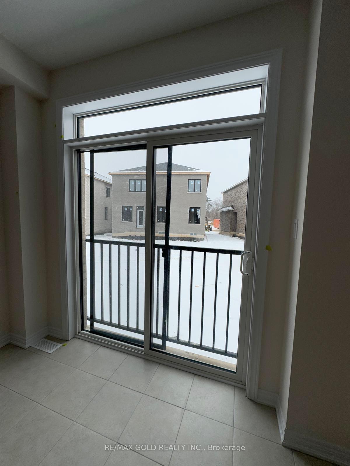 Photo 8 of 469 Kennedy Circle, Milton, Cobban — HOMEH