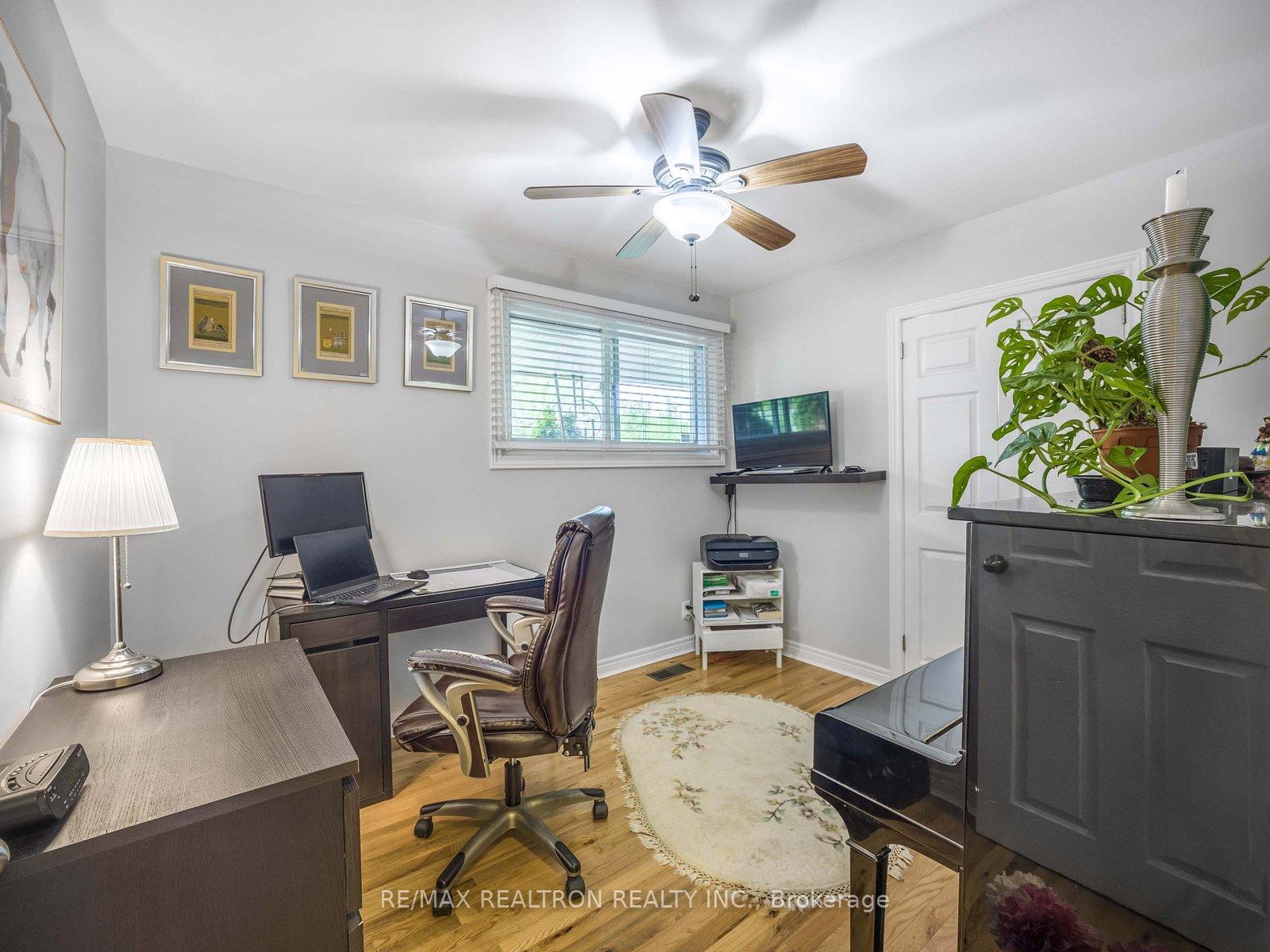 Photo 16 of 914 Willowdale Avenue, Oshawa, Donevan — HOMEH