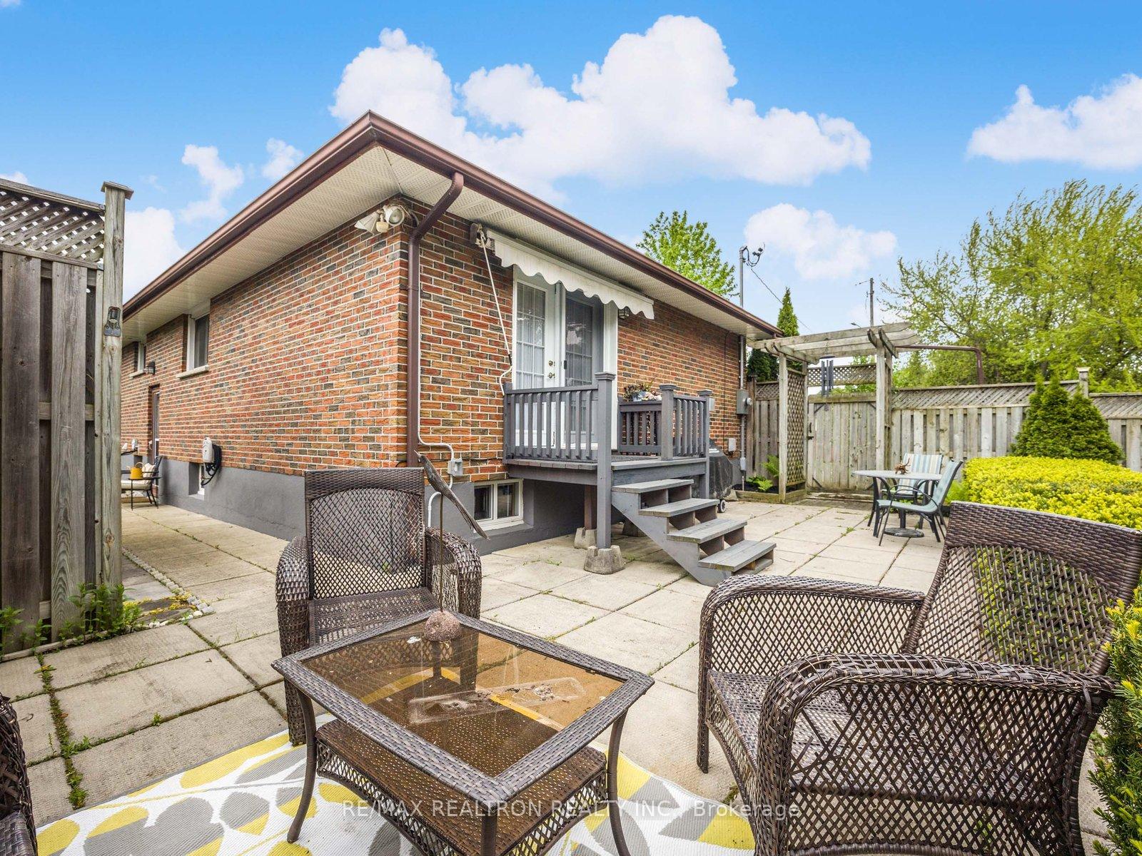 Photo 28 of 914 Willowdale Avenue, Oshawa, Donevan — HOMEH