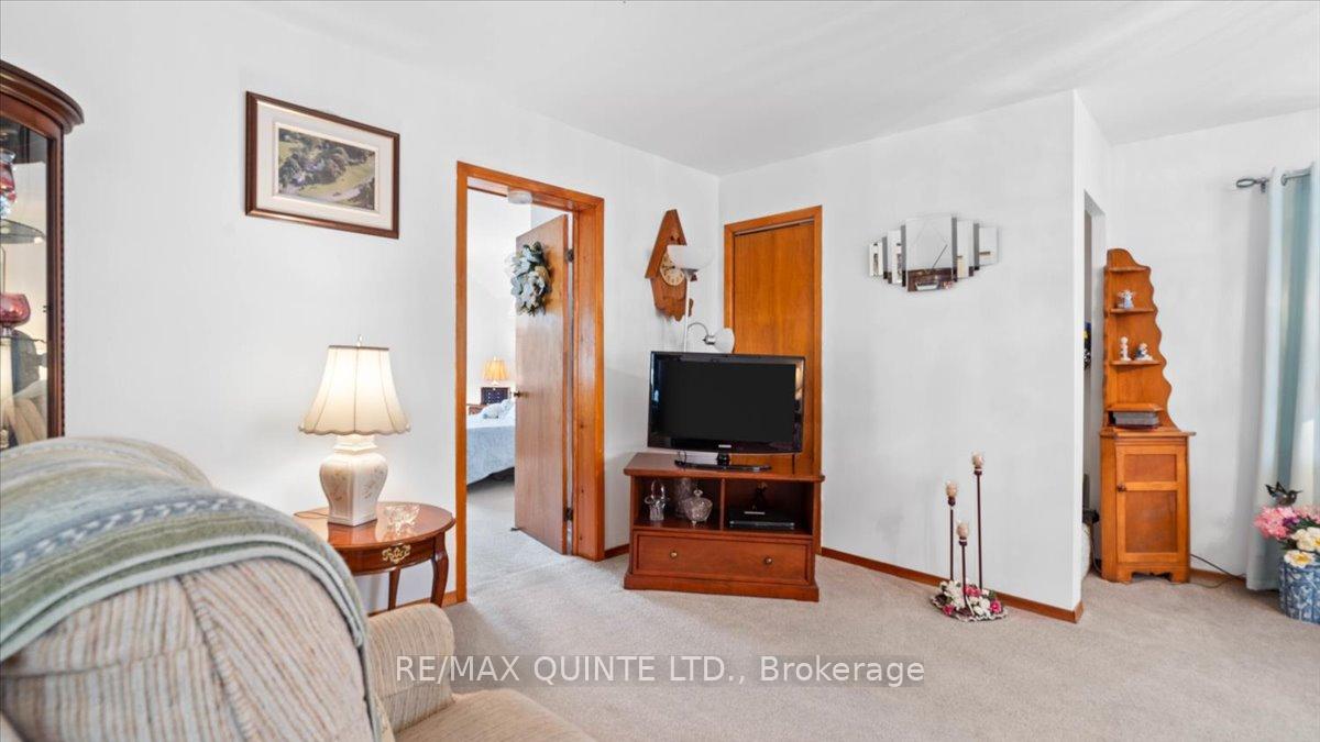 Photo 10 of 2338 County Road 8, Prince Edward County, North Marysburg Ward — HOMEH