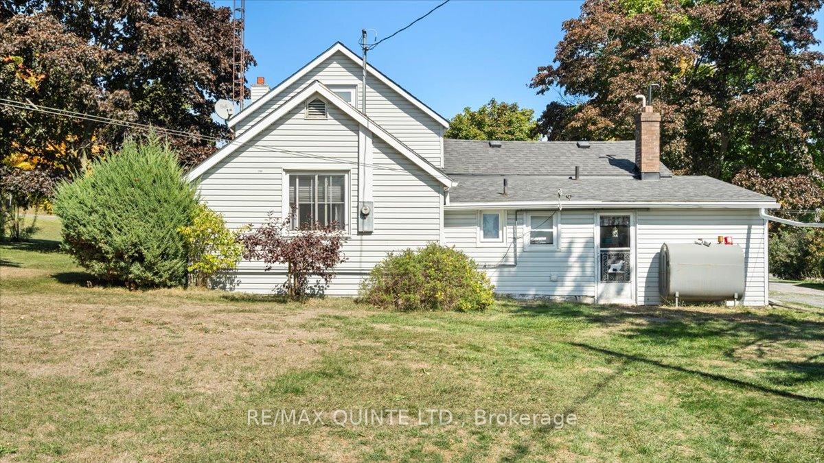Photo 19 of 2338 County Road 8, Prince Edward County, North Marysburg Ward — HOMEH