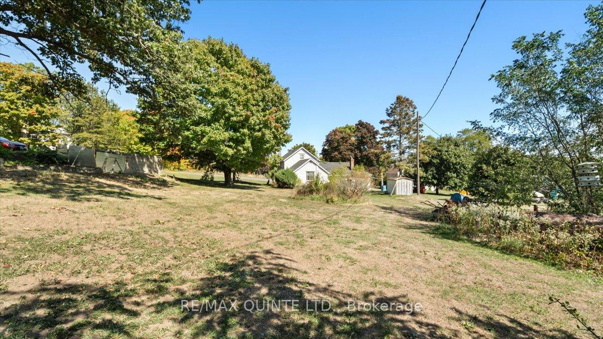 Photo 22 of 2338 County Road 8, Prince Edward County, North Marysburg Ward — HOMEH