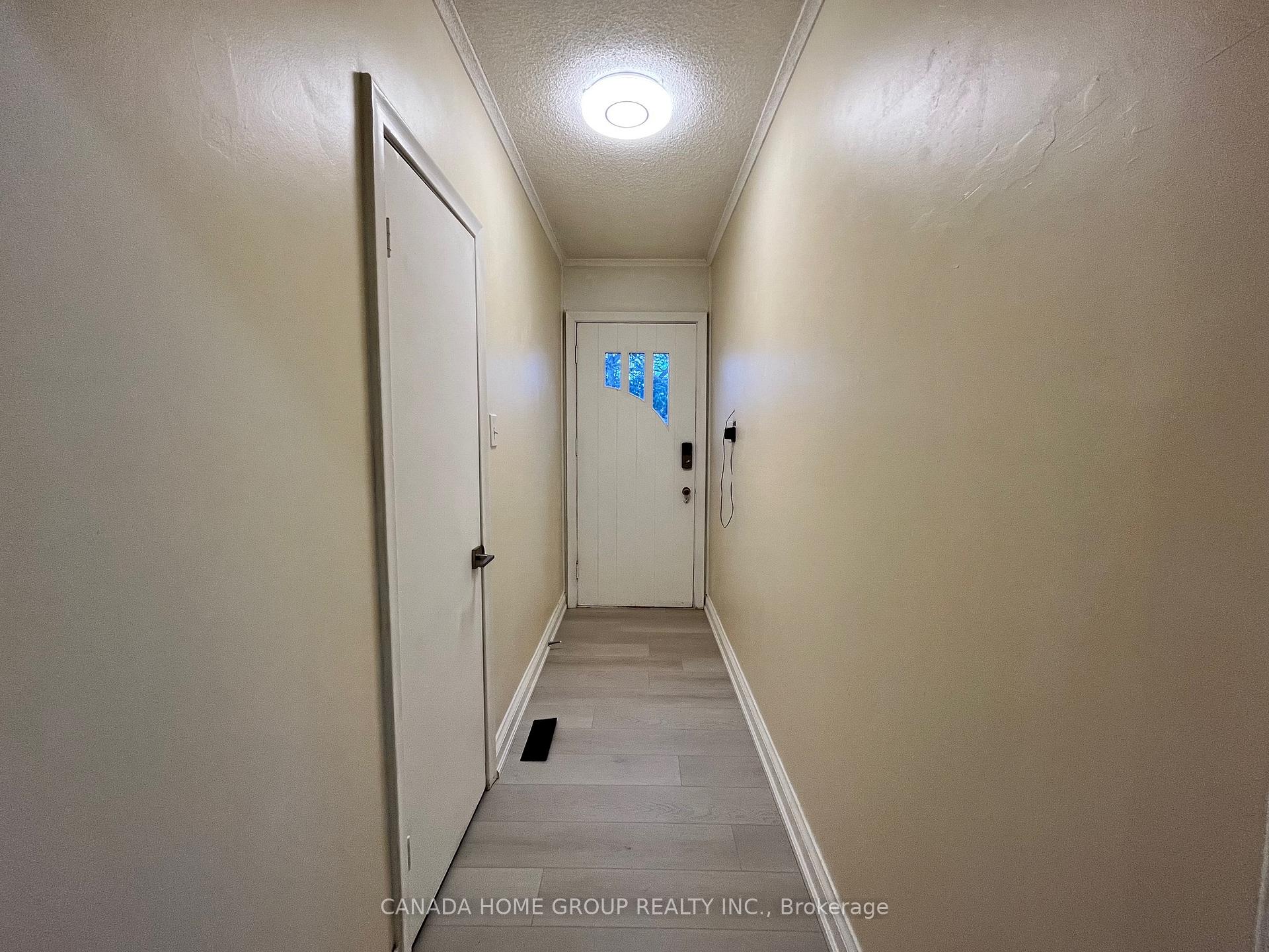 Photo 4 of Unit Main floor, 556 Westshore Boulevard, Pickering, West Shore — HOMEH