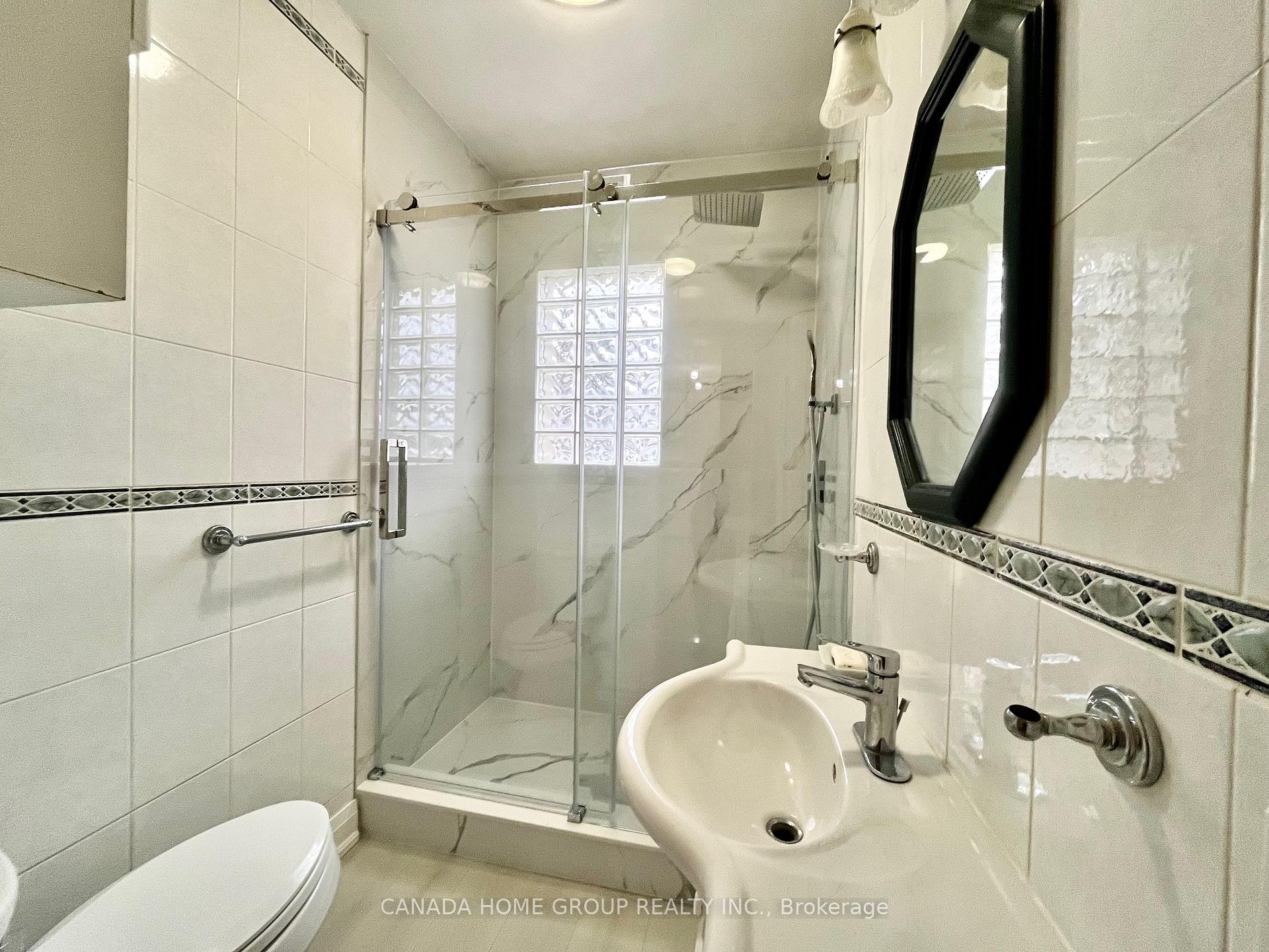 Photo 5 of Unit Main floor, 556 Westshore Boulevard, Pickering, West Shore — HOMEH